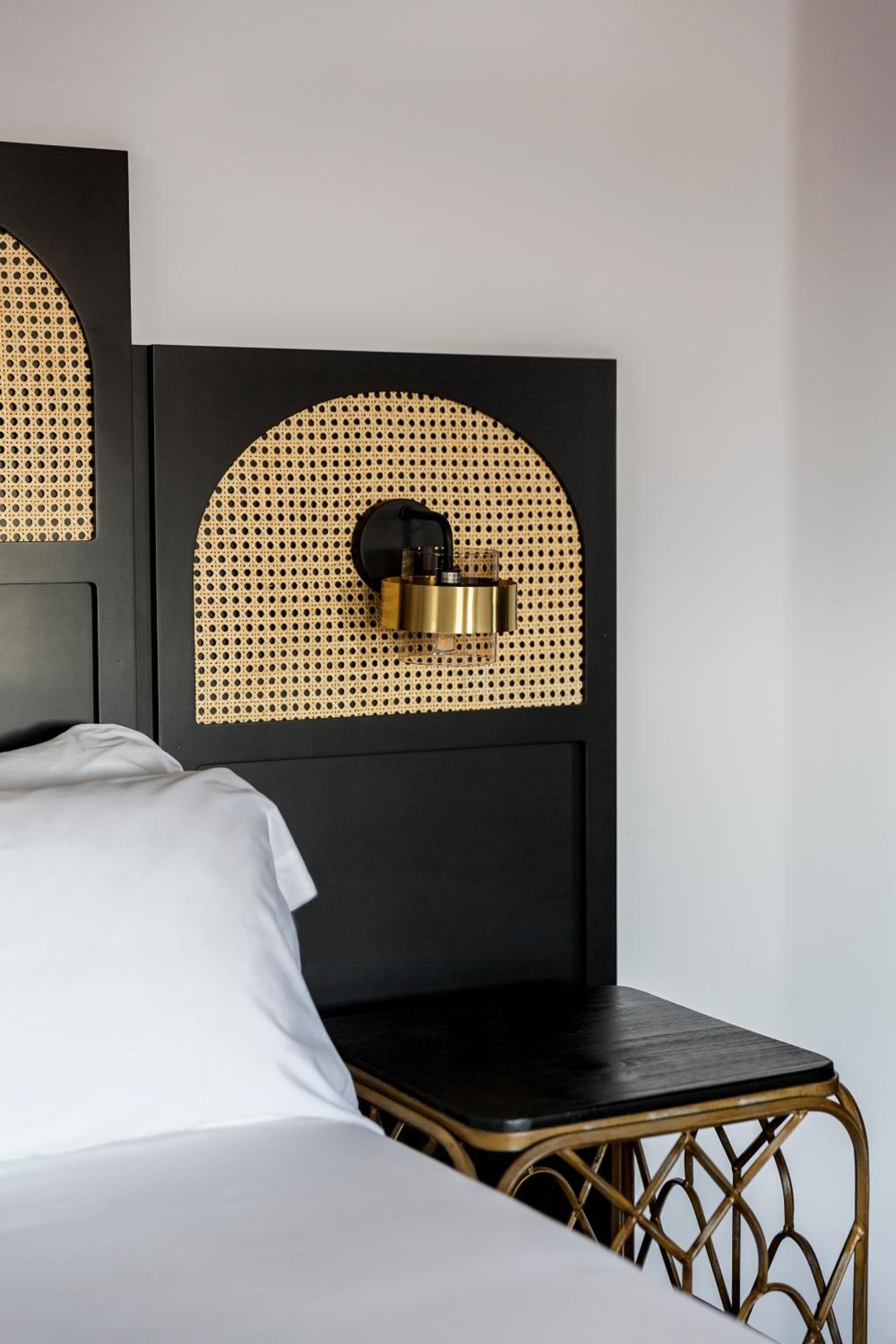 Hotel Astoria — 3
