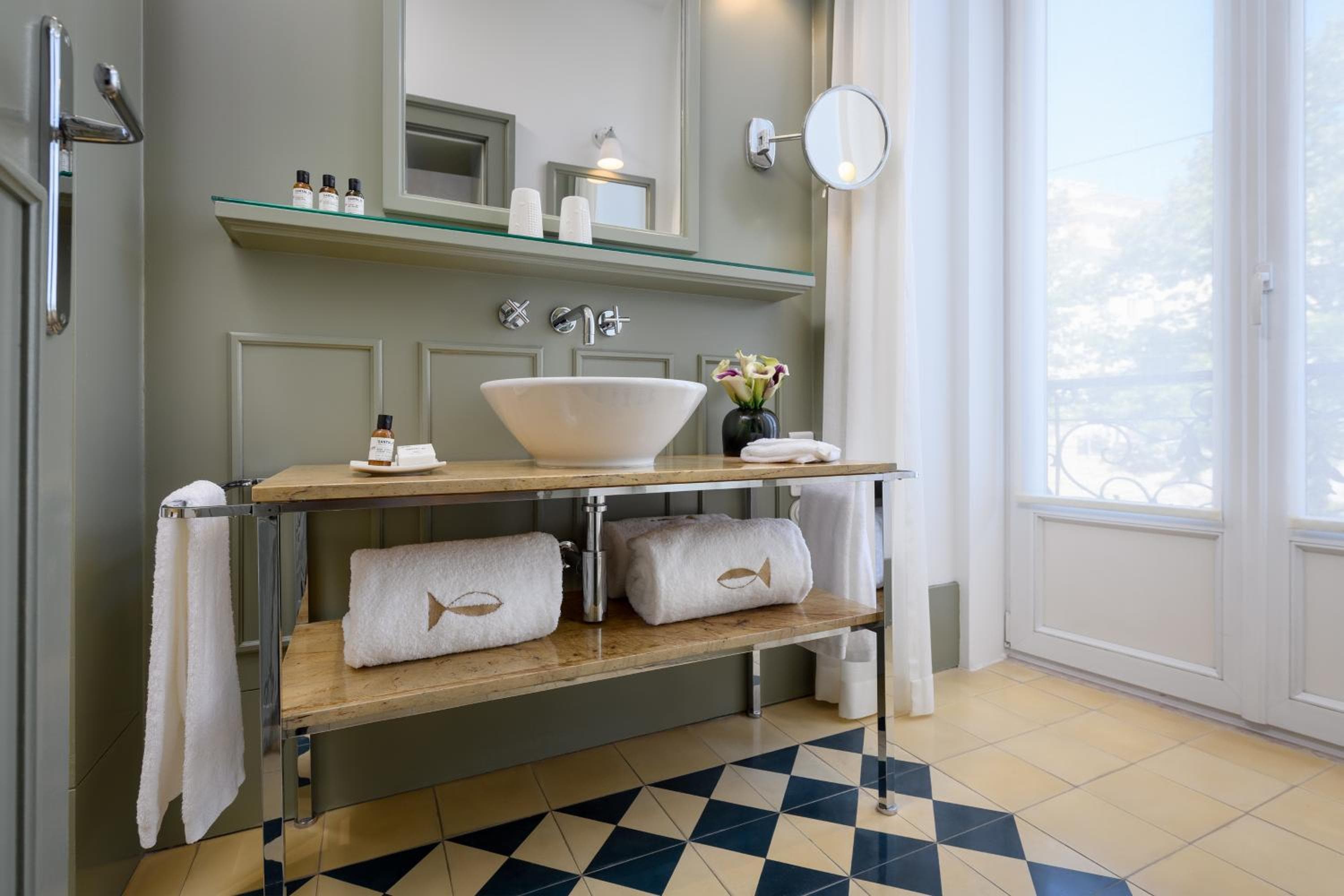 Bairro Alto Hotel The Leading Hotels of the World — 8