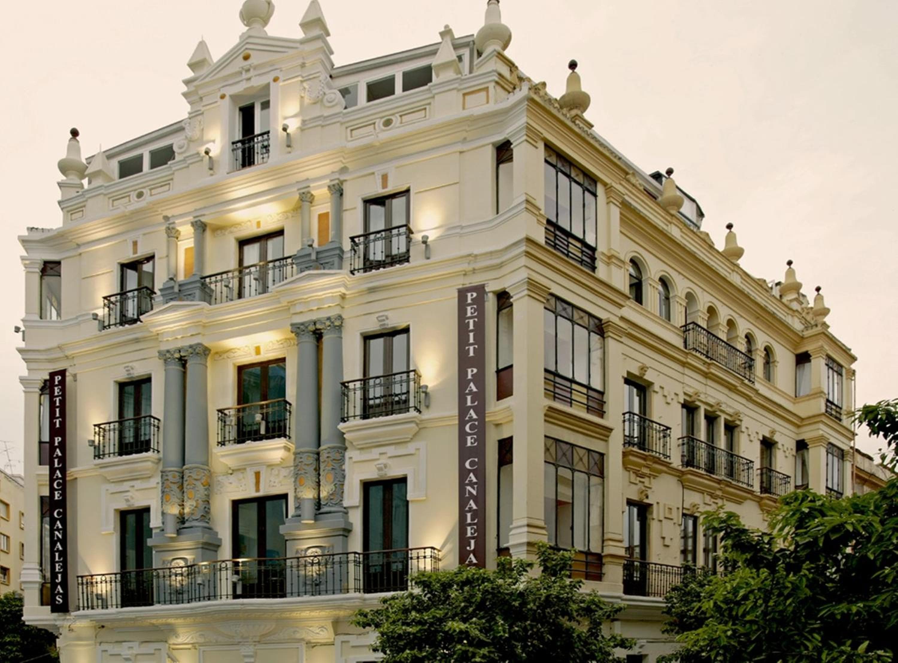 Petit Palace Canalejas Sevilla — 1