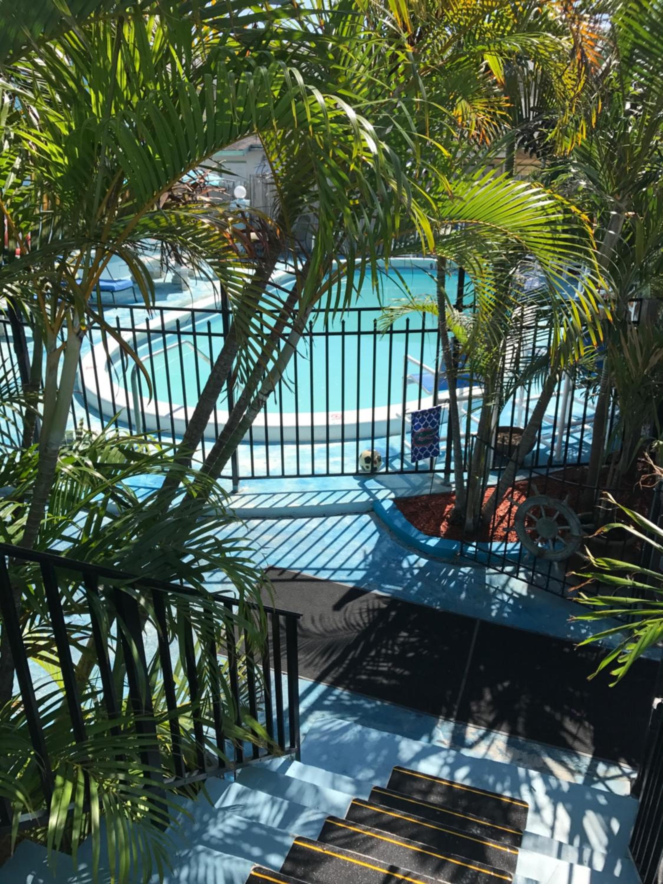 Blue Bell Apartment Hotel — 15