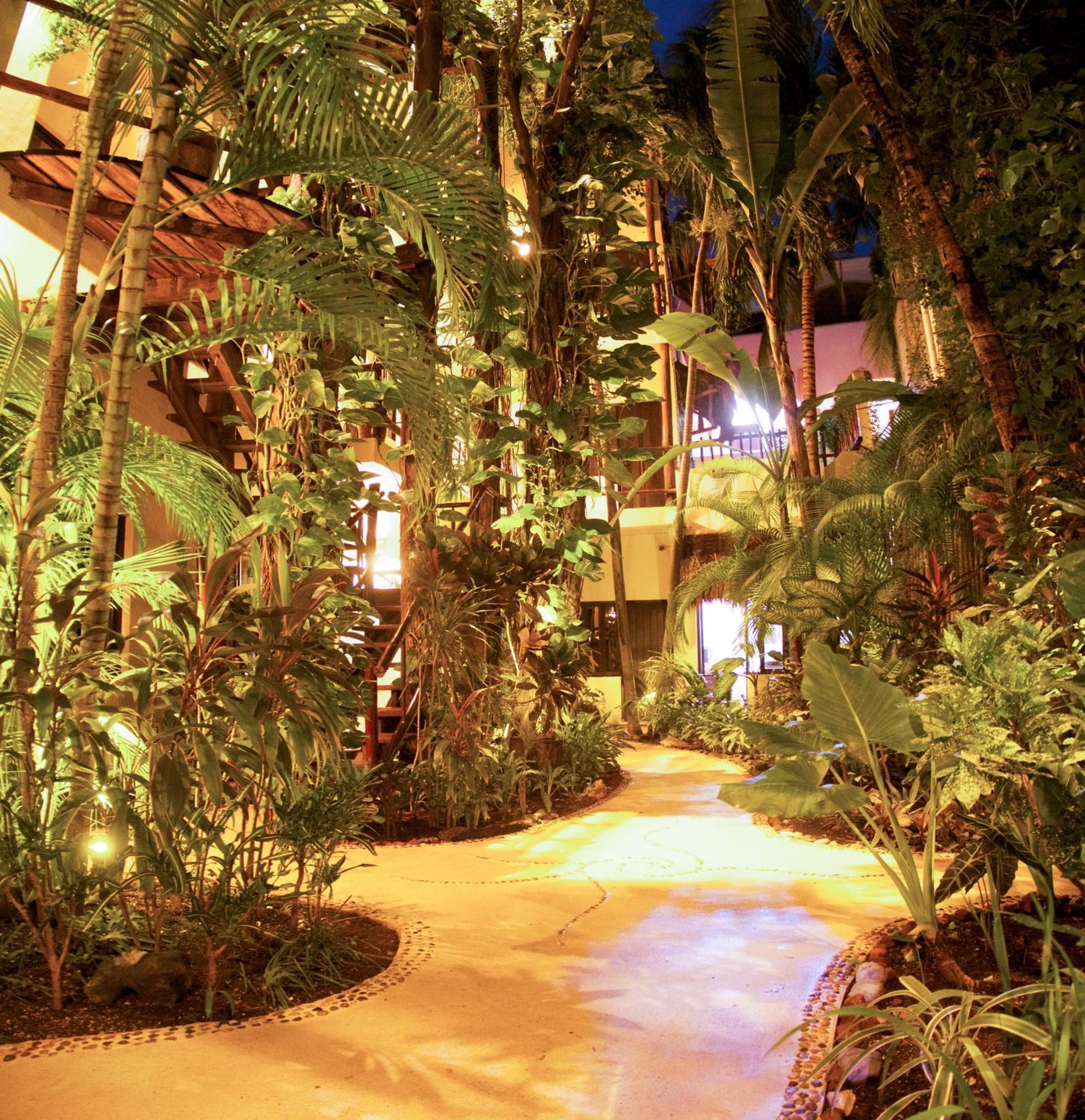 Kinbe Hotel Boutique — 4