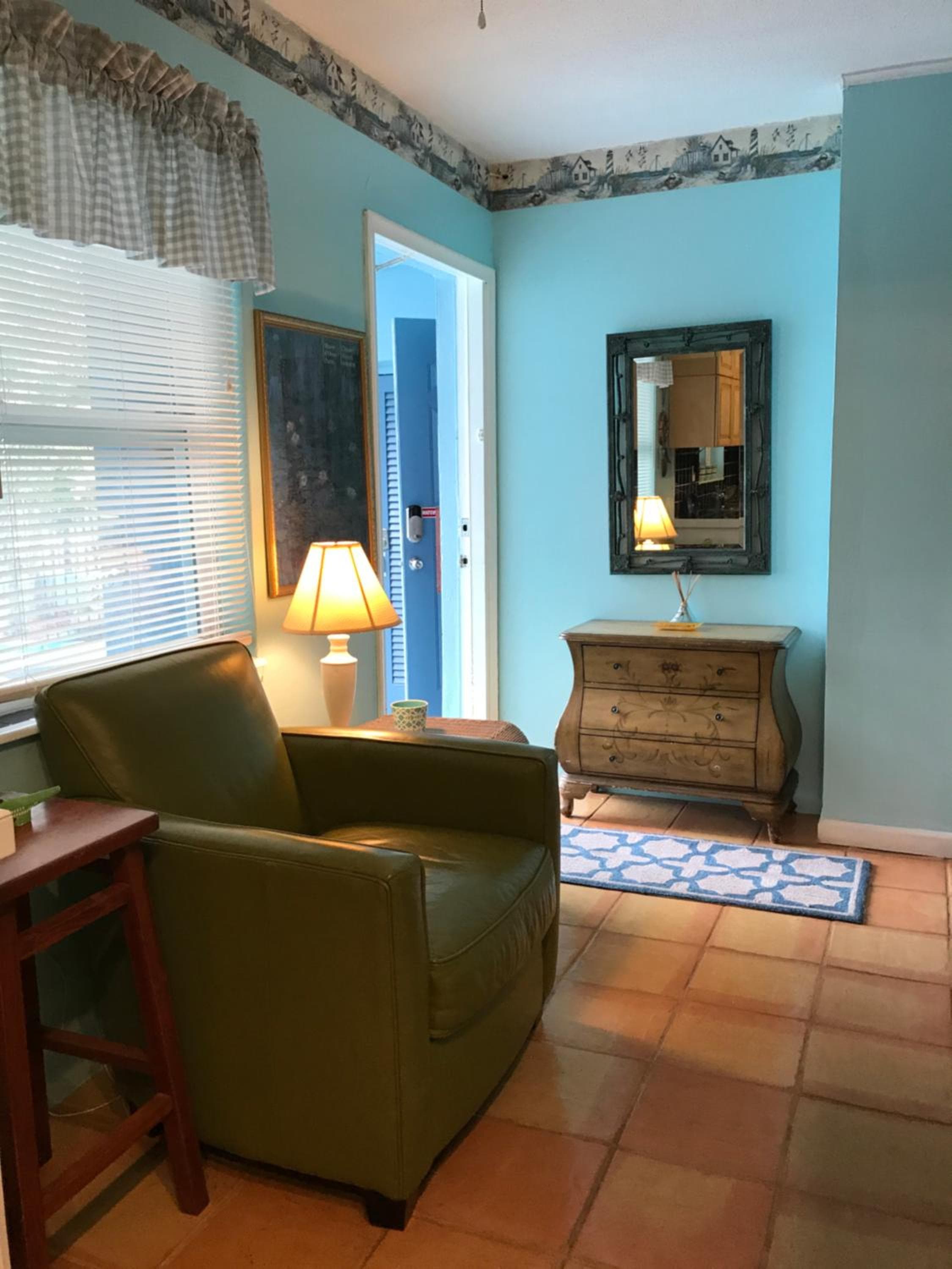 Blue Bell Apartment Hotel — 23
