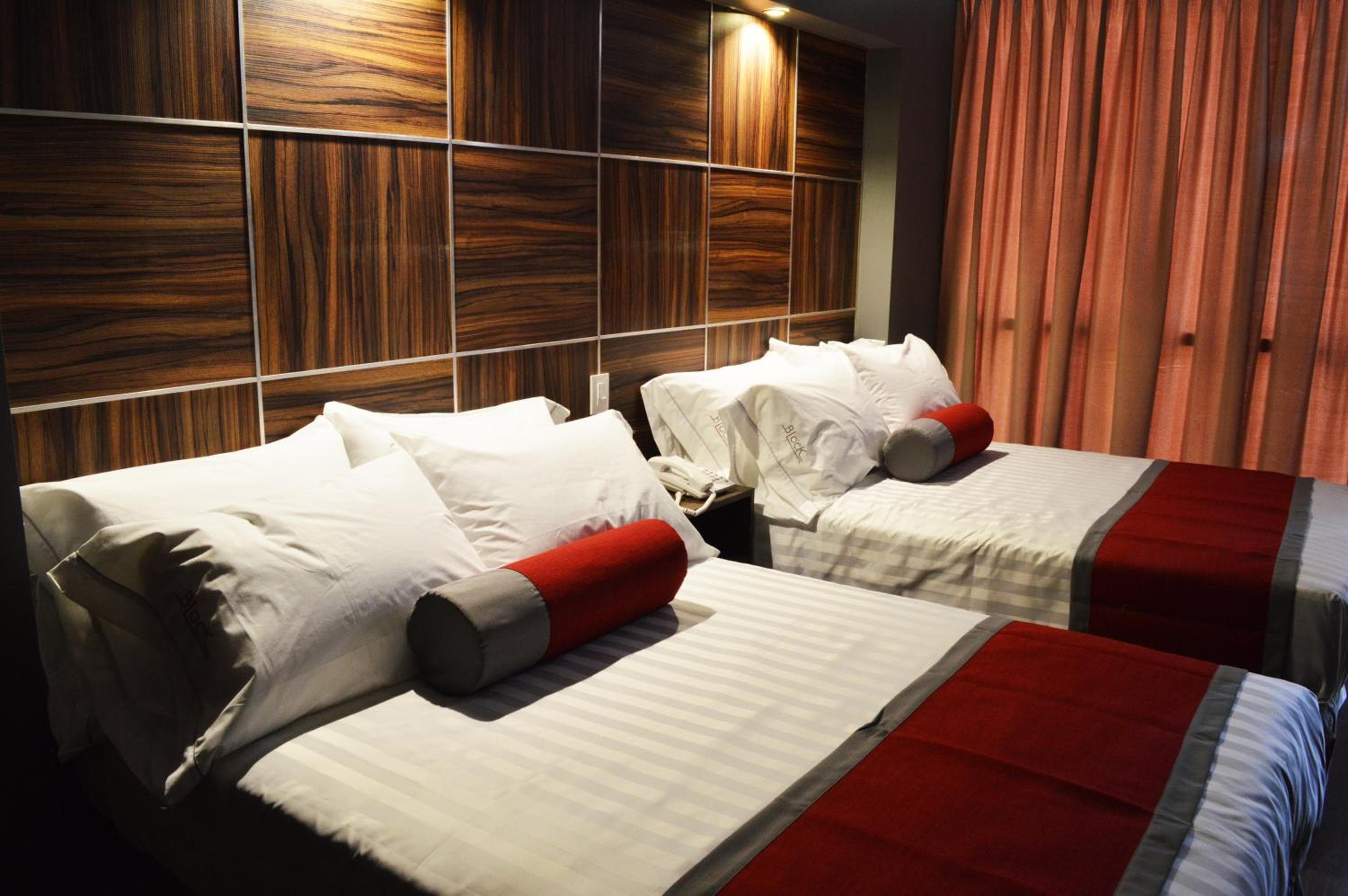 Hotel Block Suites — 20