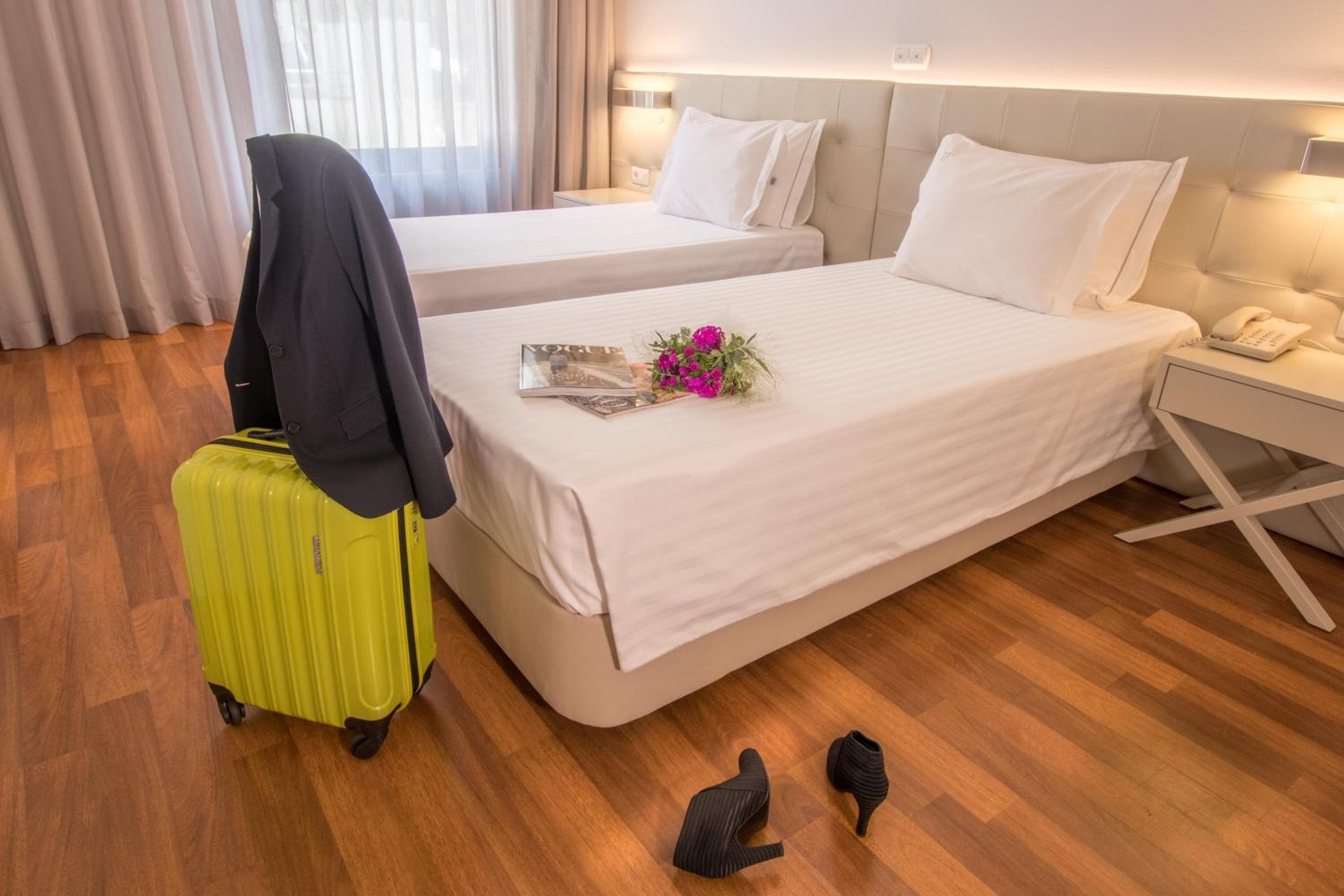 Hotel Travel Park Lissabon — 14