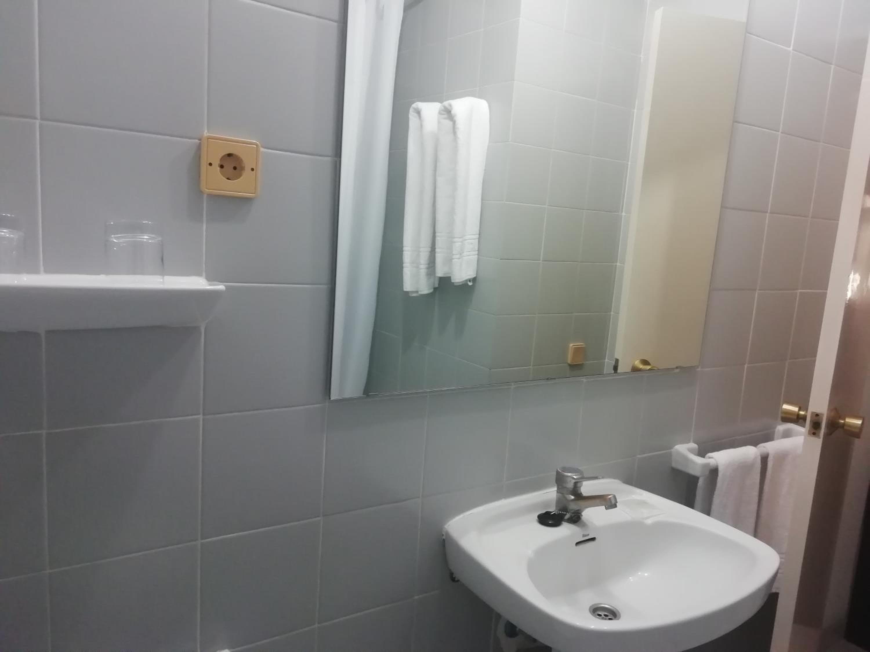 Albergo monegasco — 19