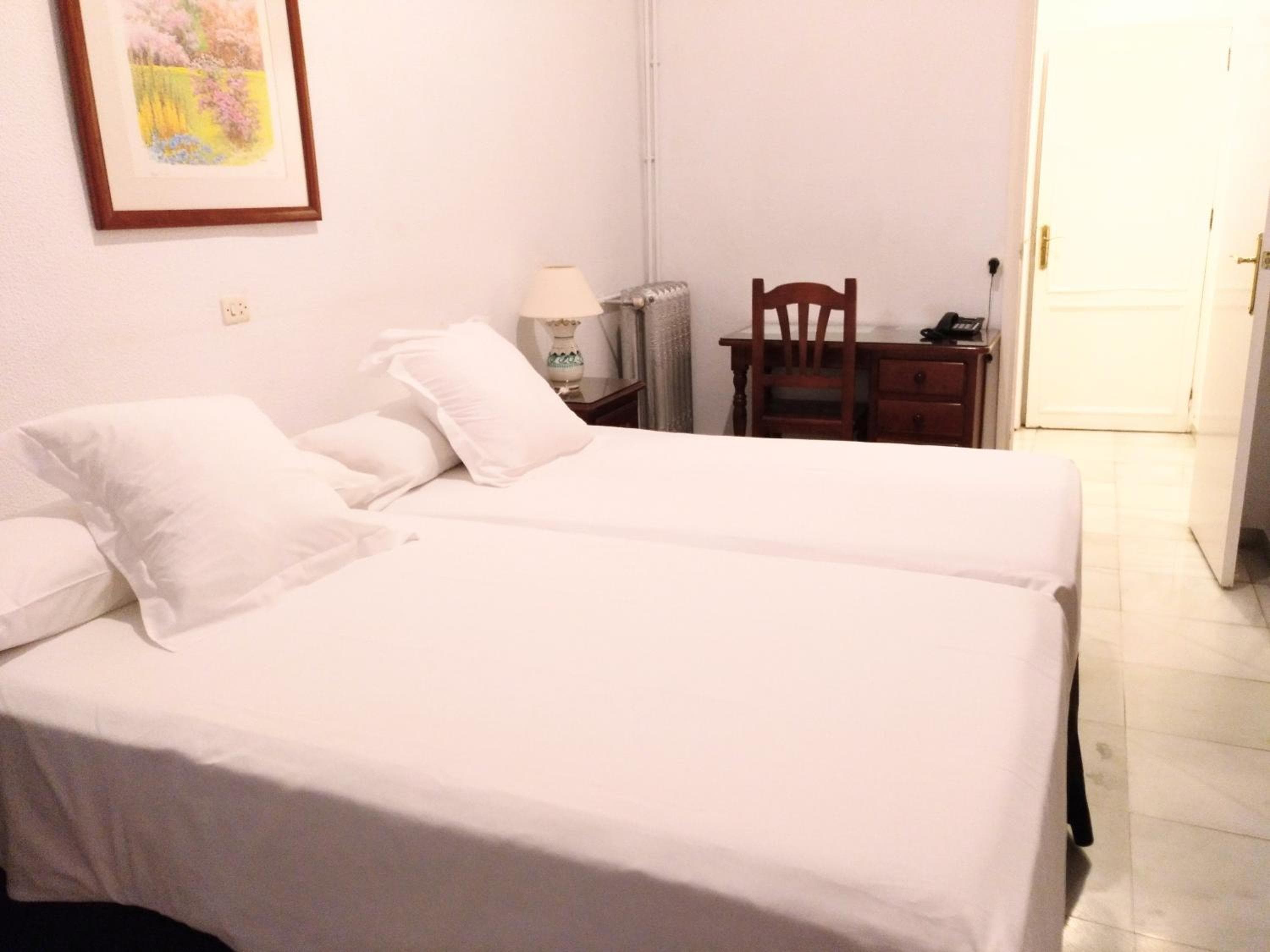Hotel Simon — 14