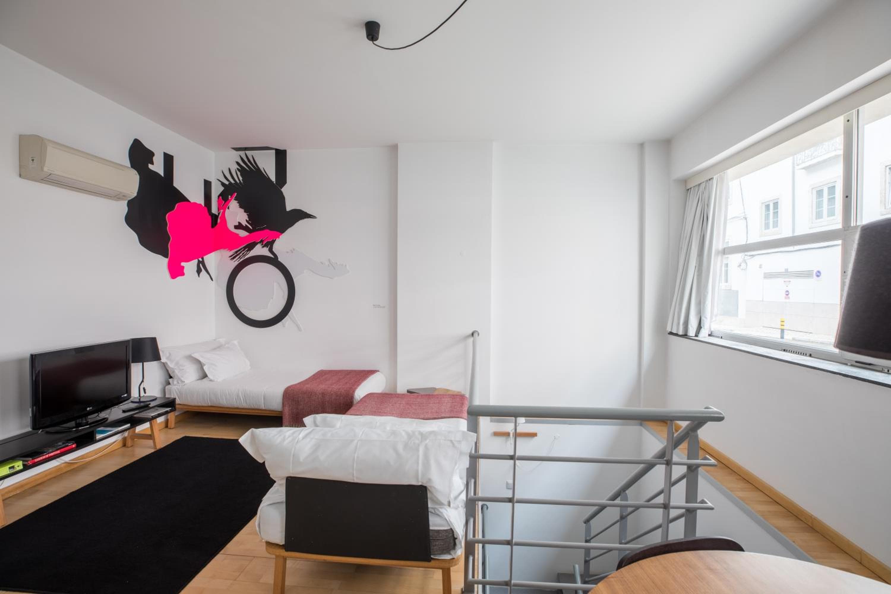 The Lisbonaire Apartments — 10