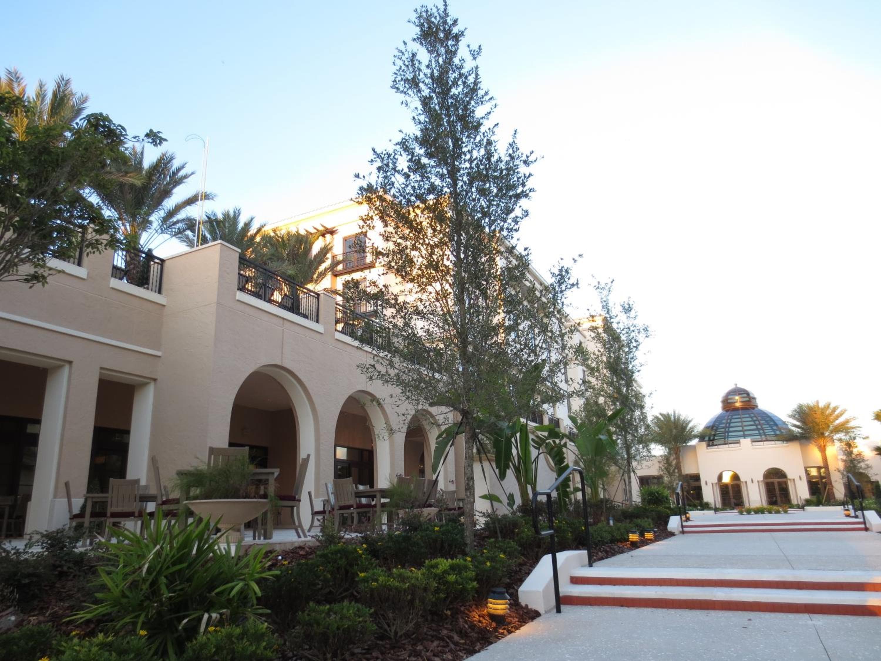 El Alfond Inn — 2