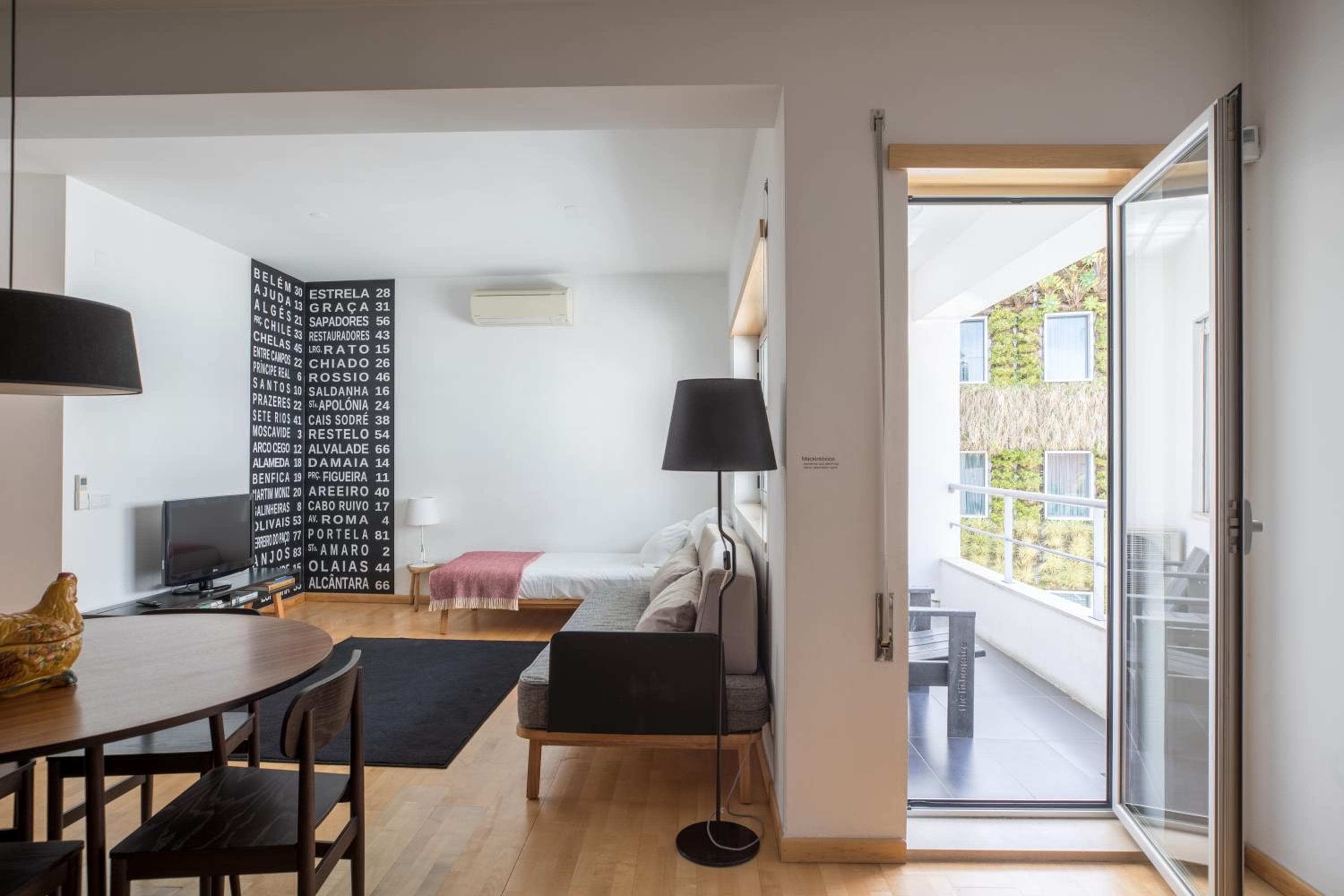 The Lisbonaire Apartments — 4