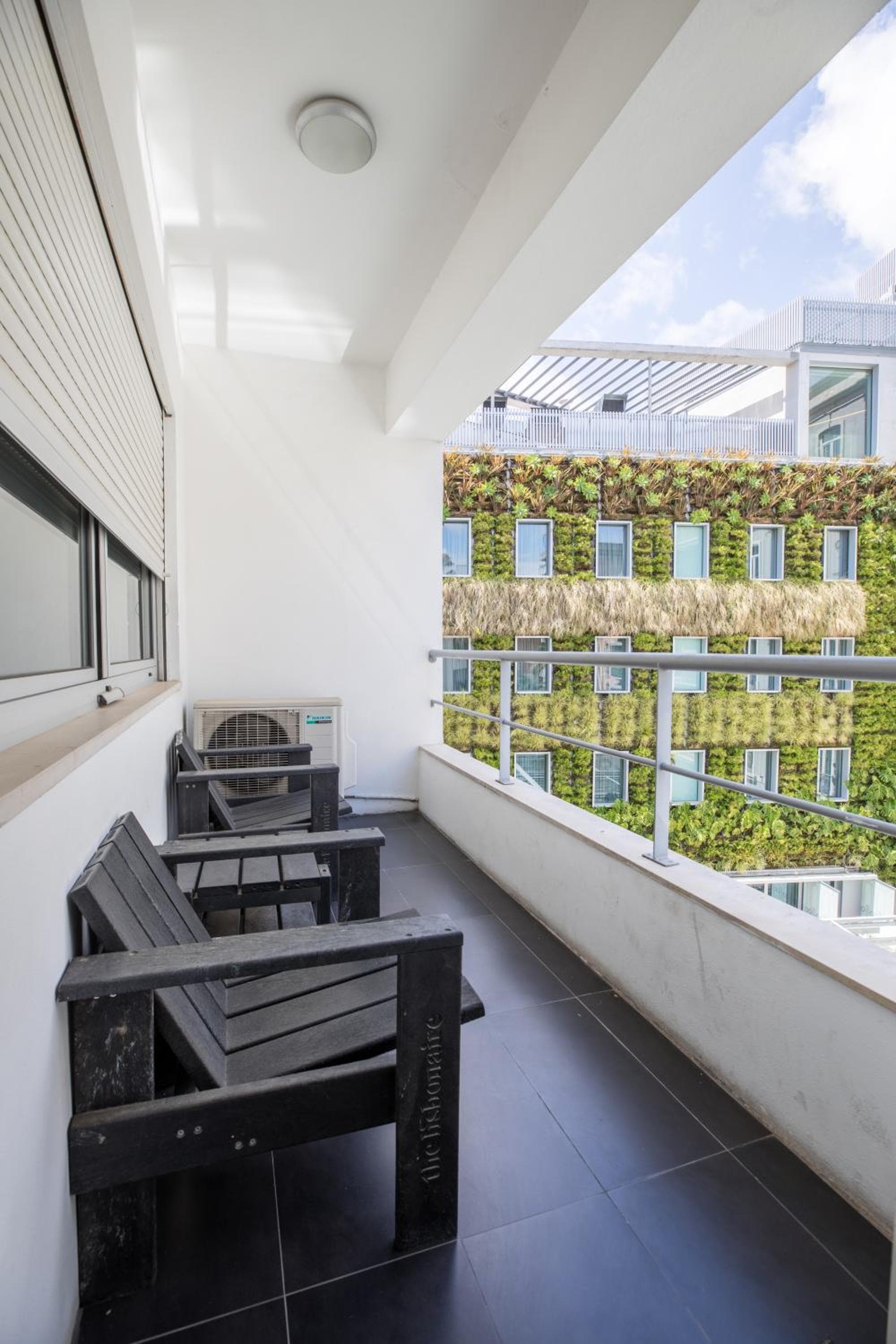 The Lisbonaire Apartments — 30