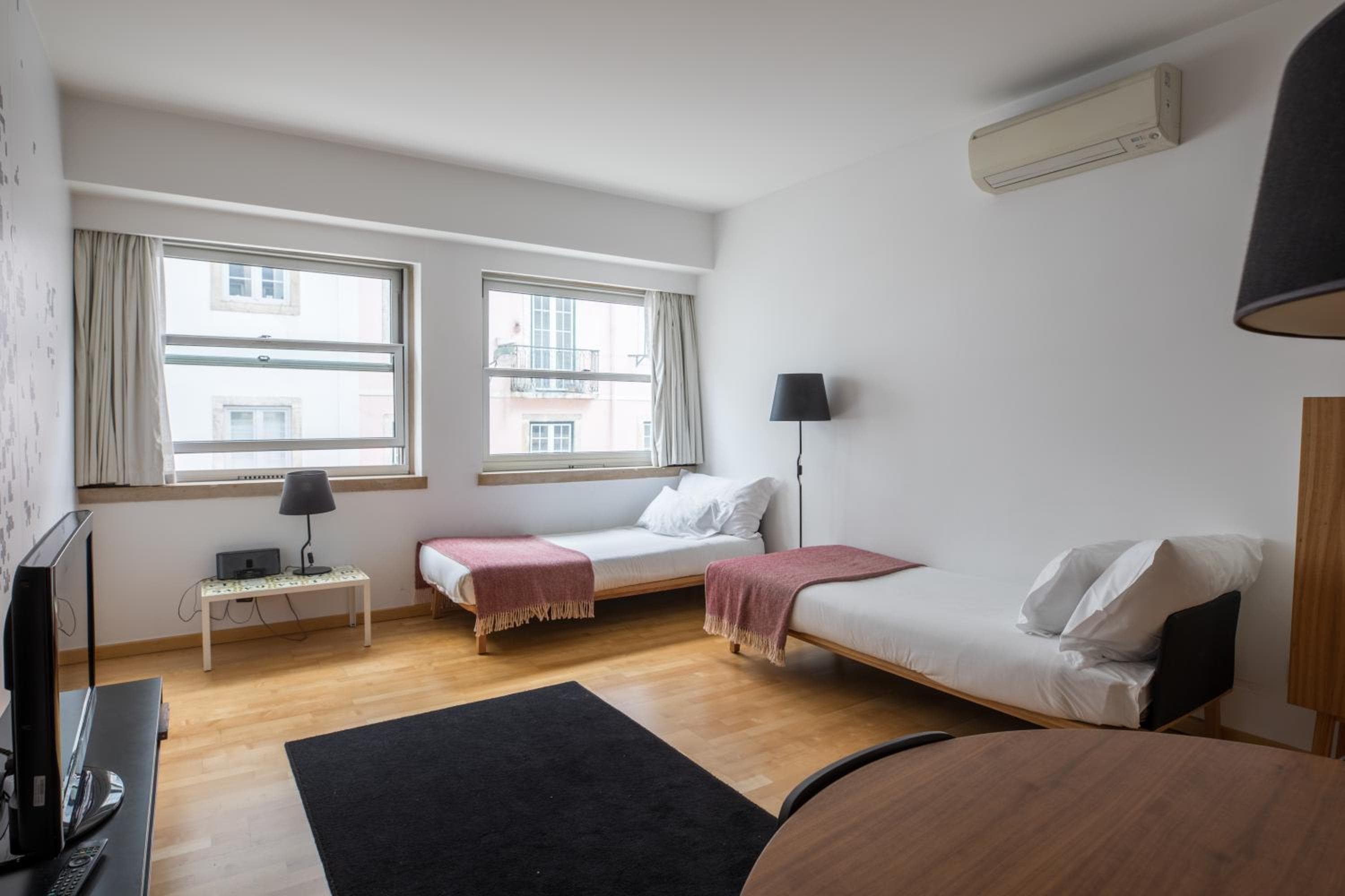 The Lisbonaire Apartments — 17