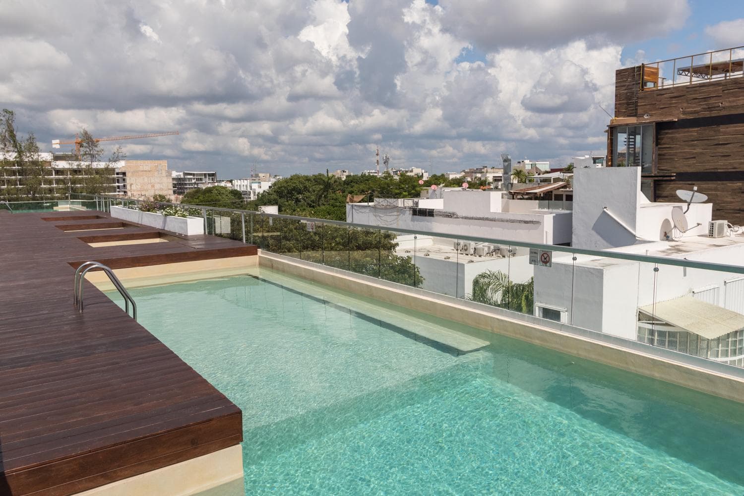 San Pedro Hotel, 5ta Avenida — 5