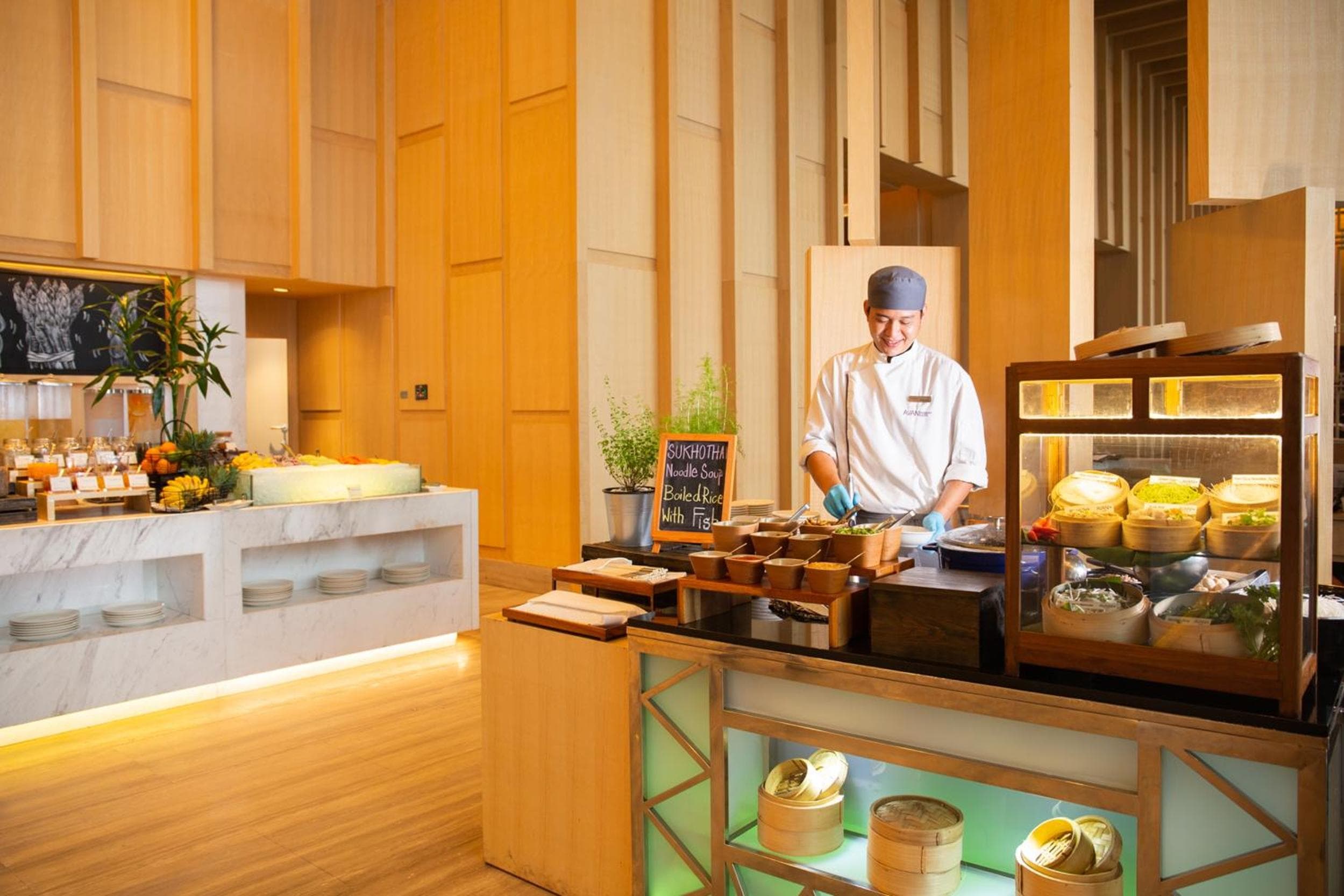 Avani Plus Riverside Bangkok Hotel — 14