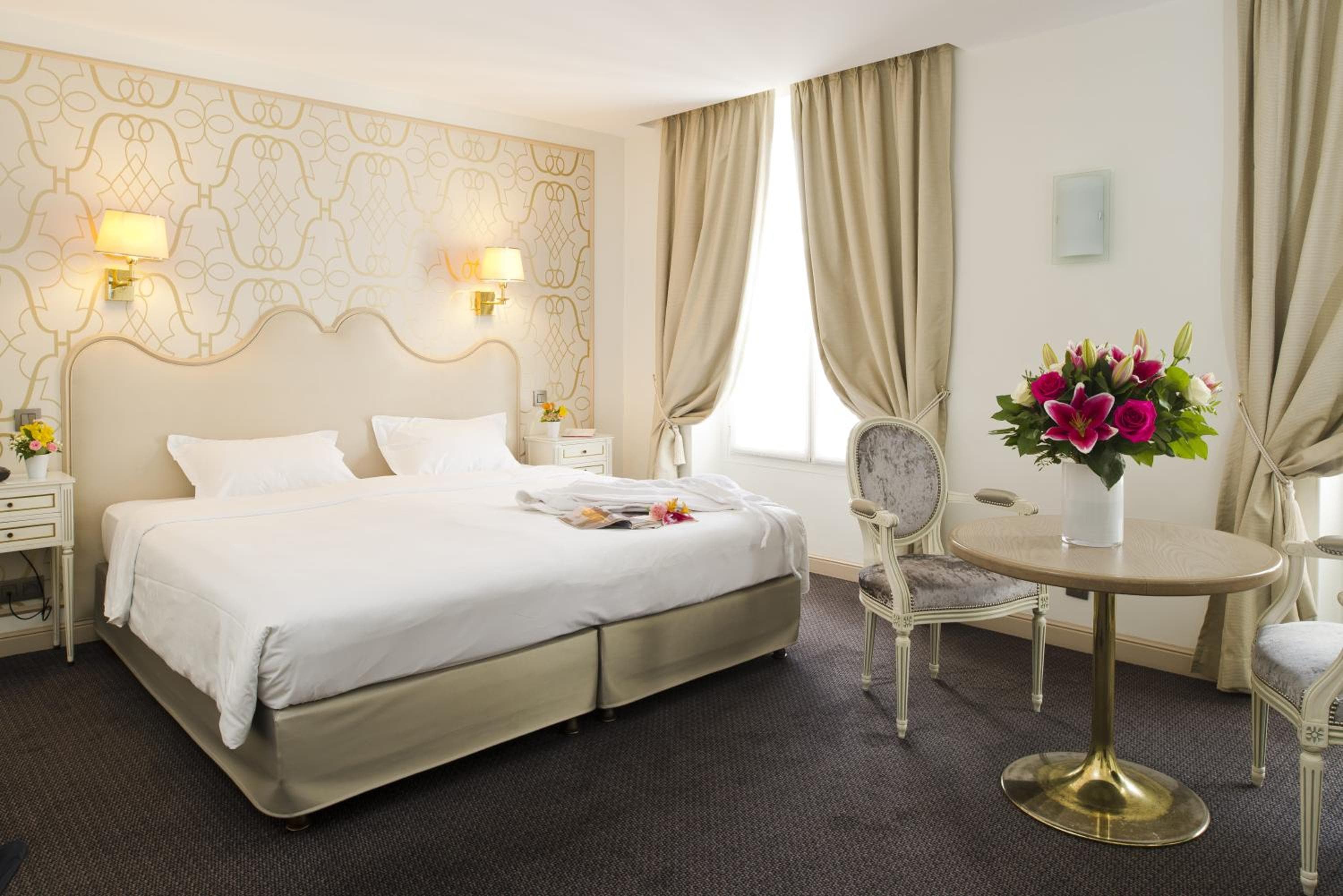 Hôtel Saint-Pétersbourg Opéra & Spa — 30