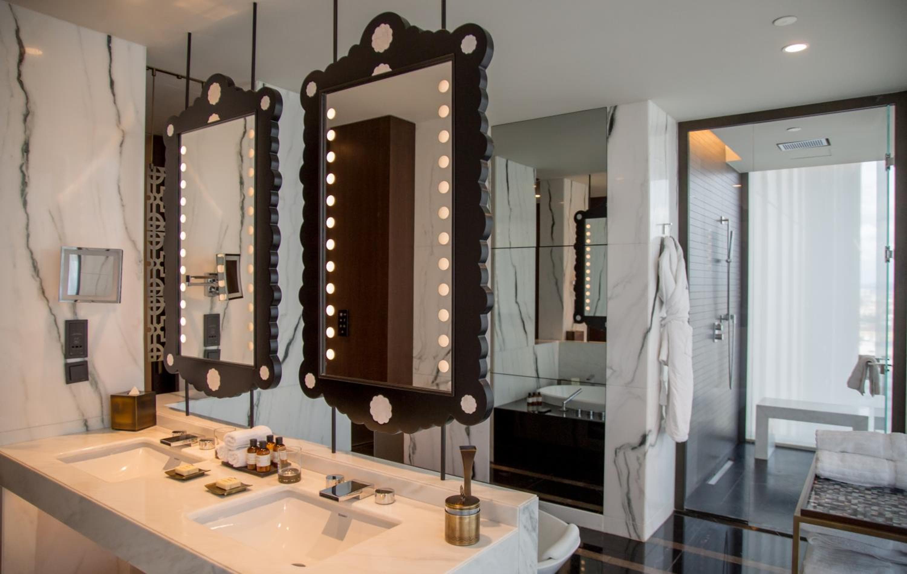 Fairmont Quasar Istanbul Hotel hotel, Büyükdere Caddesi No:76 Mecidiyeköy Şişli, Istanbul, Turkey — photo 79