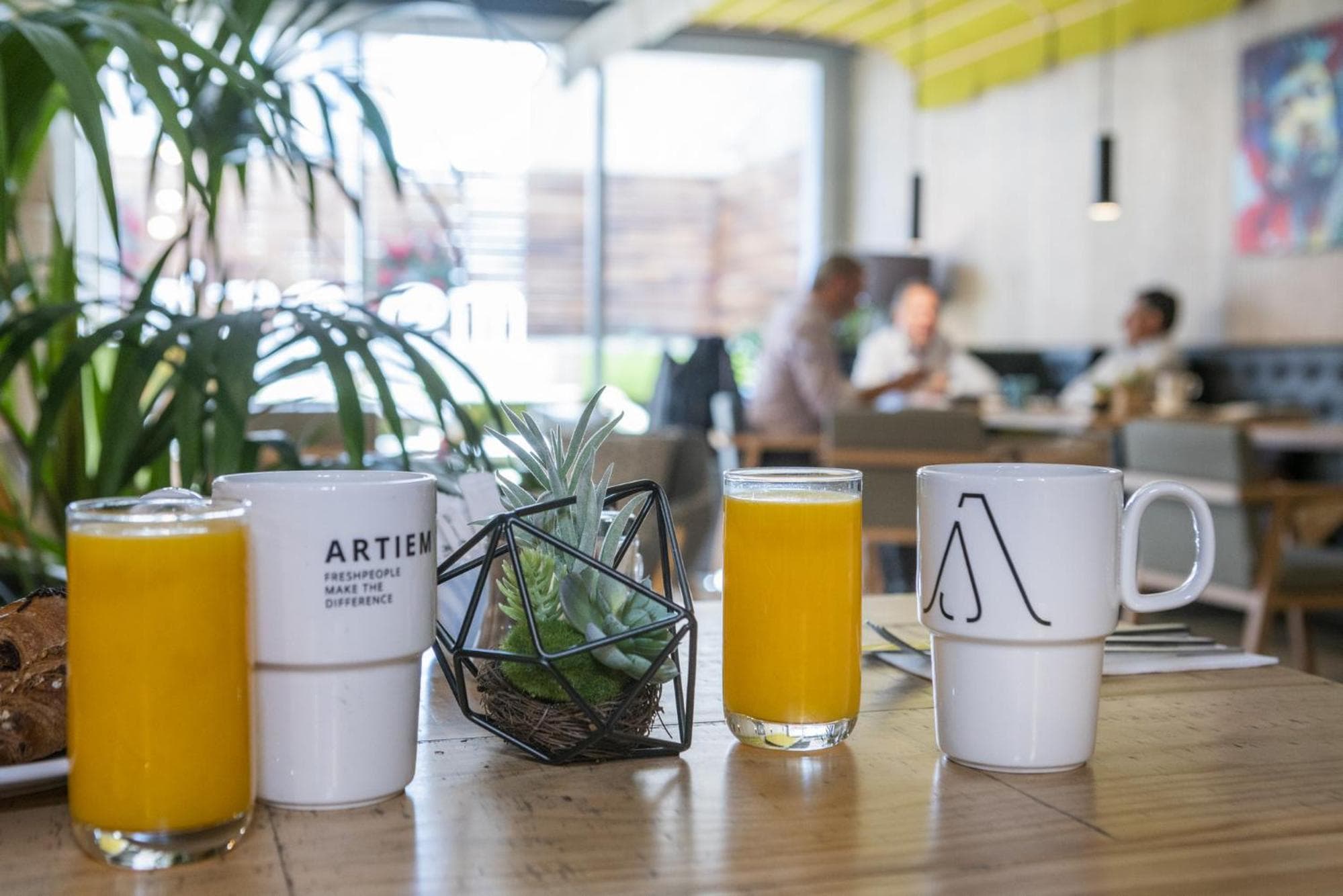 ARTIEM Madrid — 25
