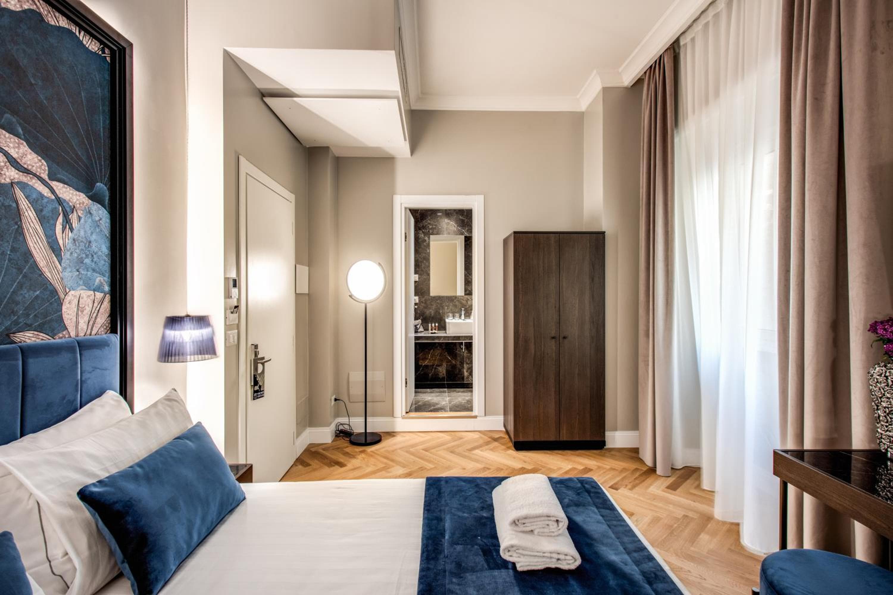 Hotel 55 Fifty-Five - Maison d'Art Collection — 14