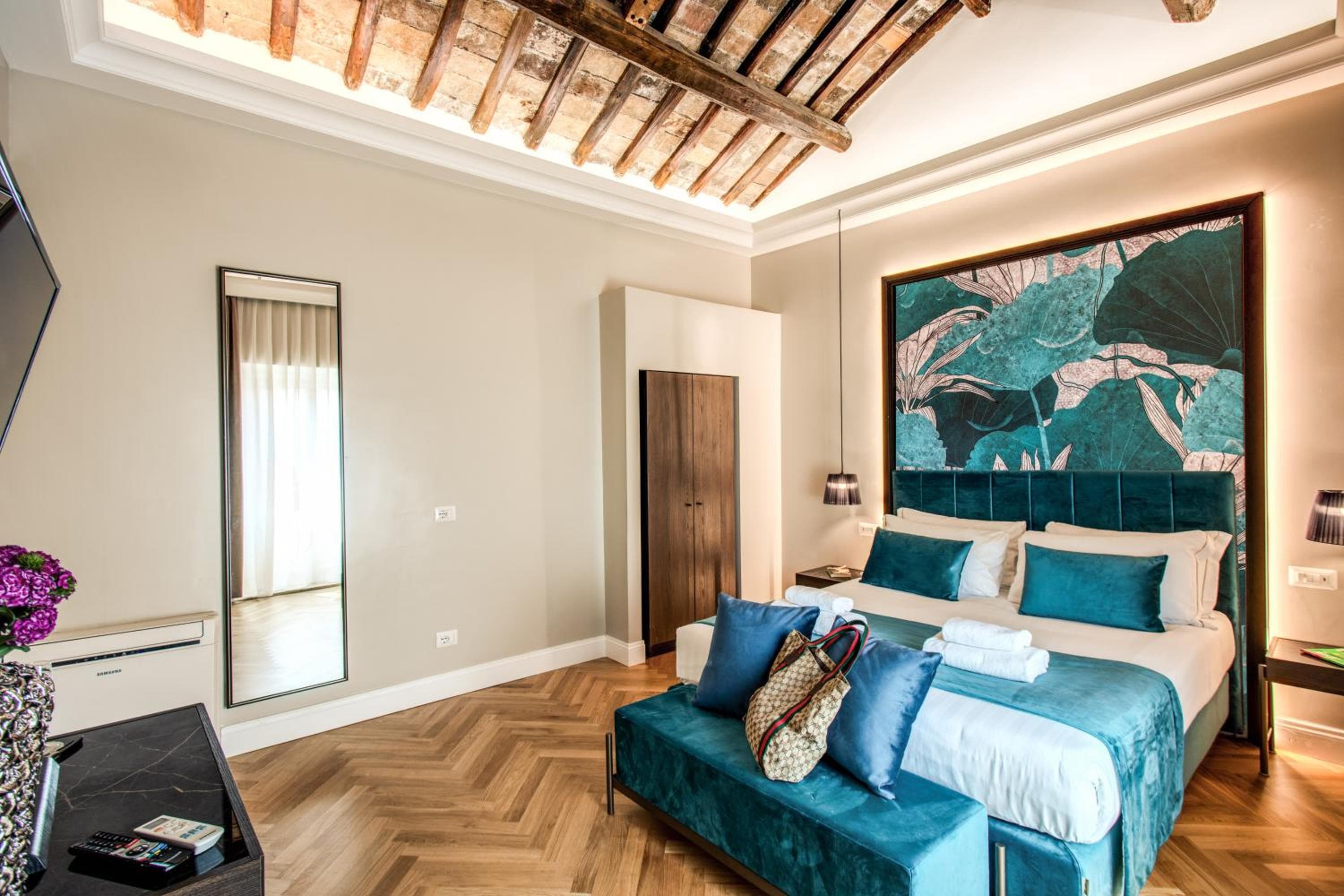 Hotel 55 Fifty-Five - Maison d'Art Collection — 12