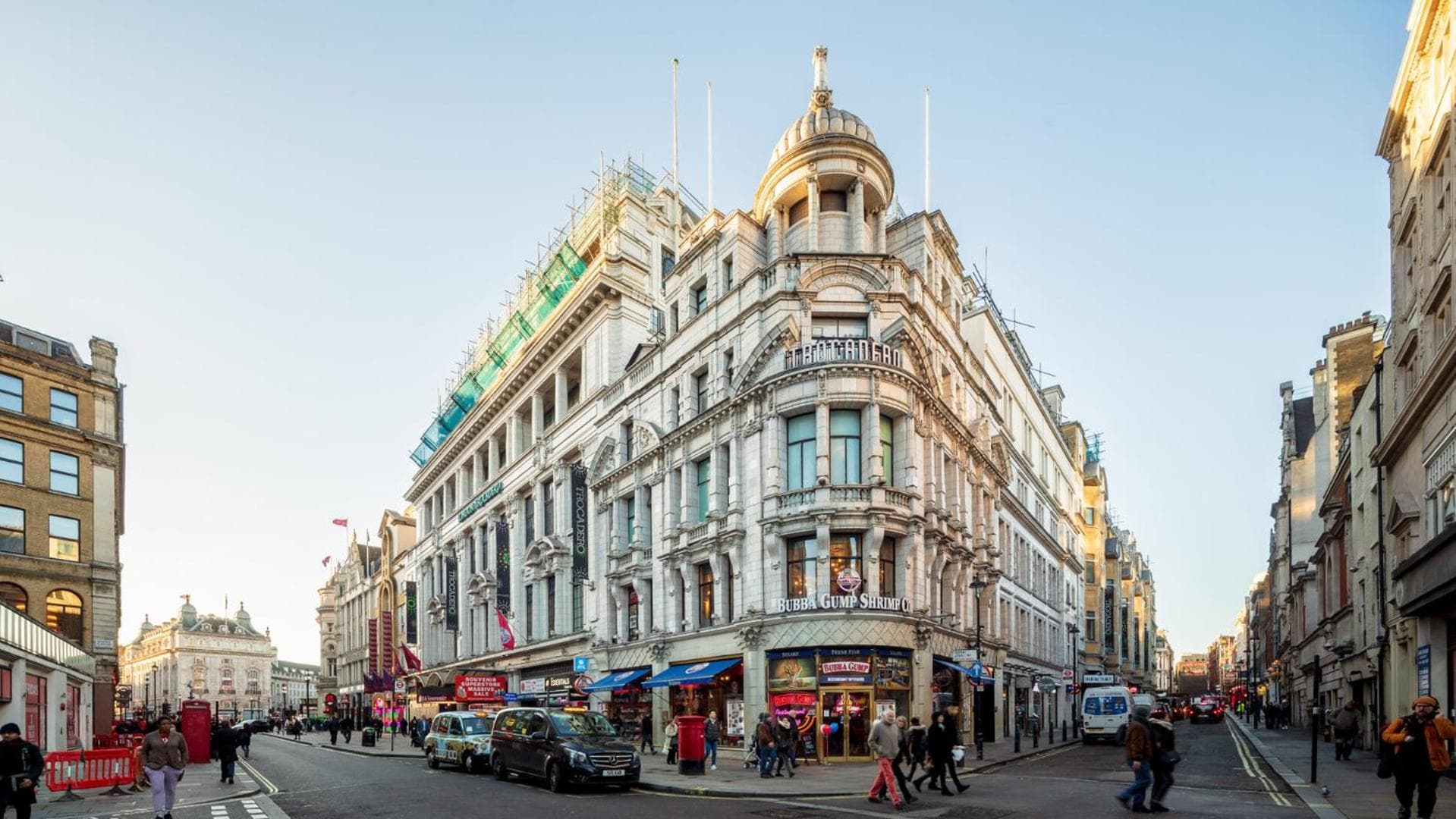 Zedwell Piccadilly Circus — 1