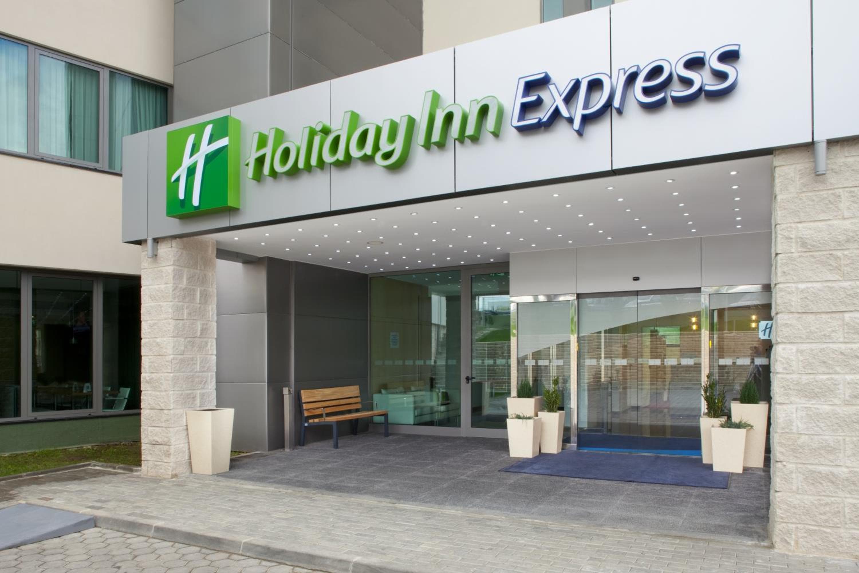 Holiday Inn Express Aeropuerto de Lisboa, un hotel IHG — 10