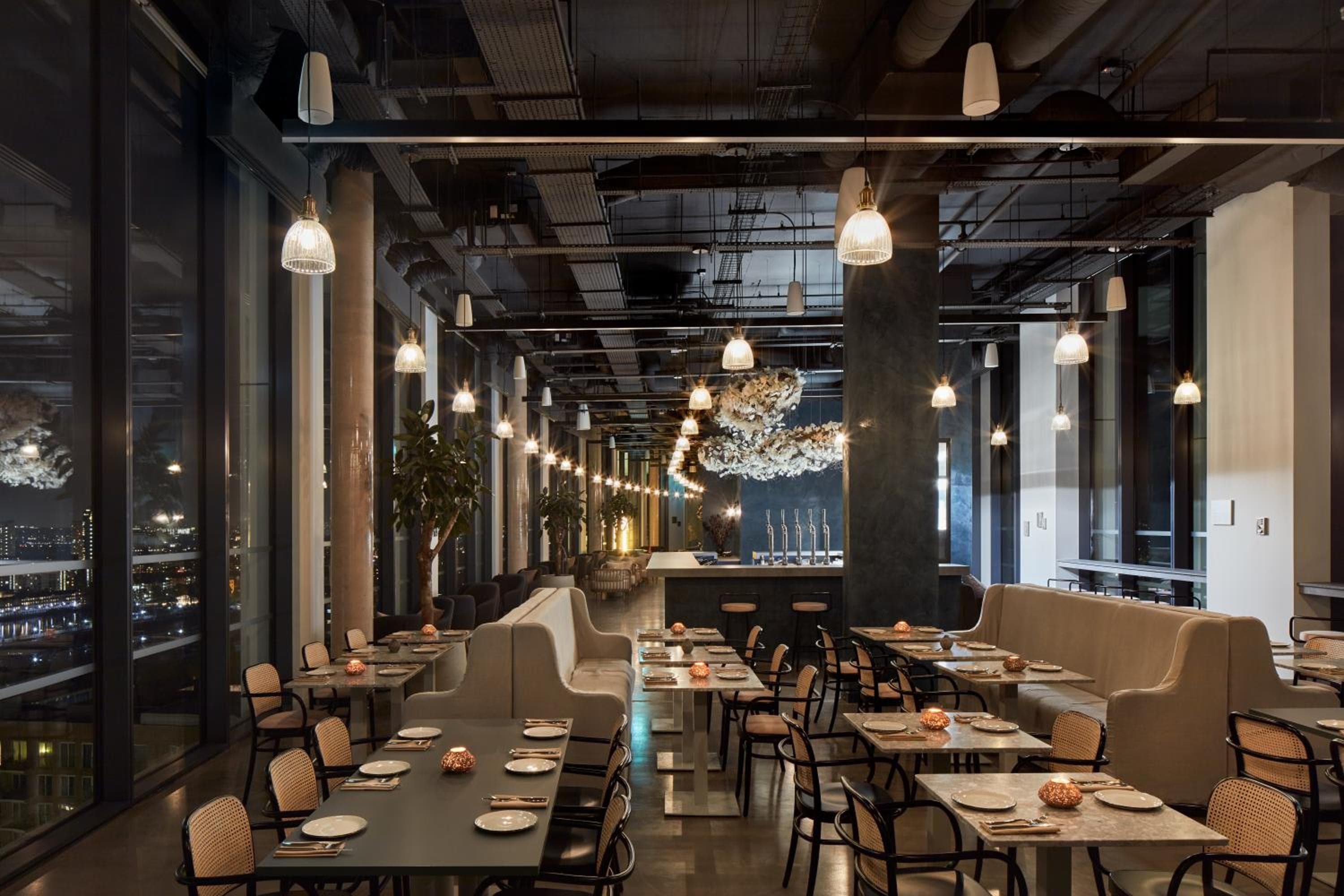 ARK Canary Wharf — 6