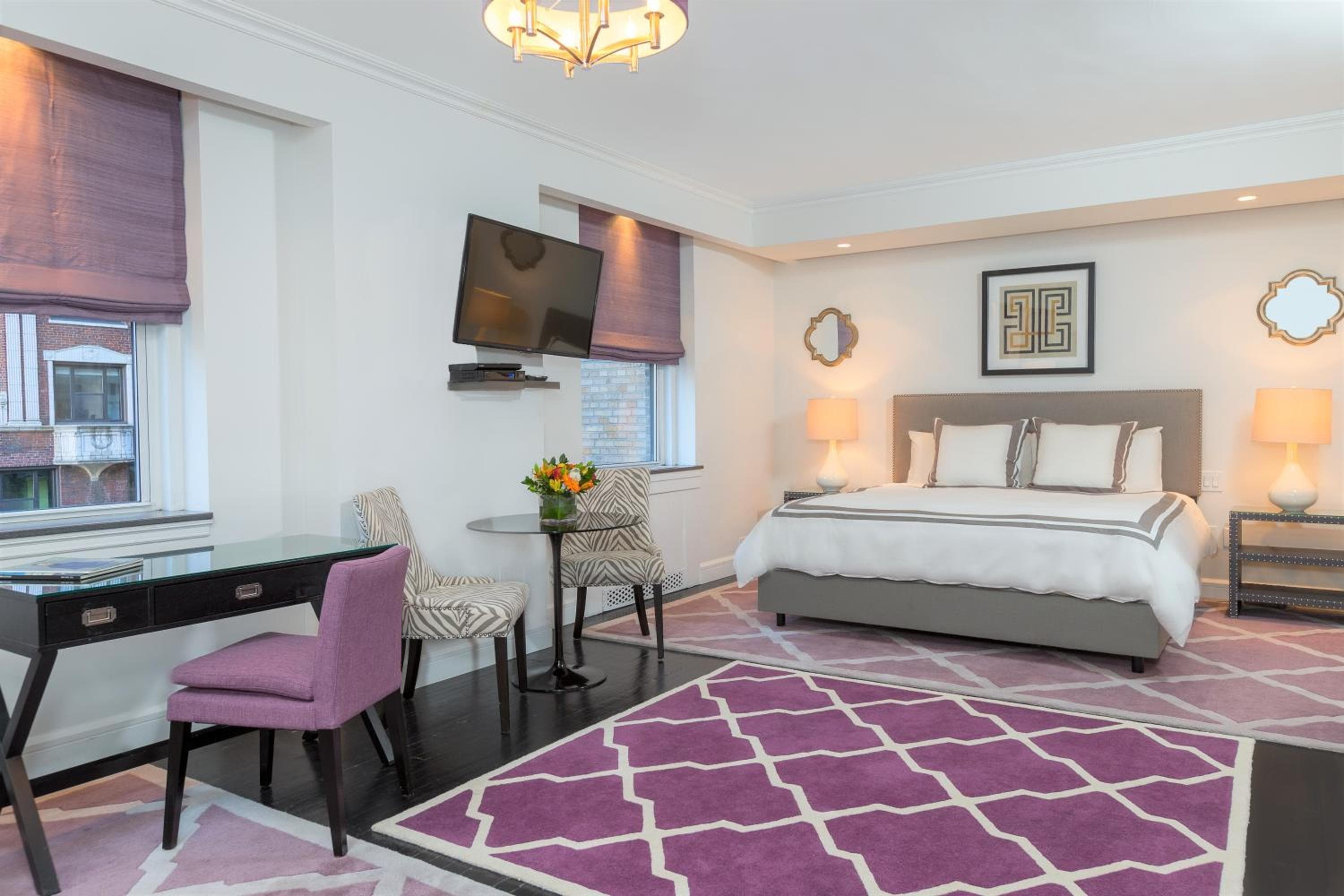 Hotel Lombardy — 13
