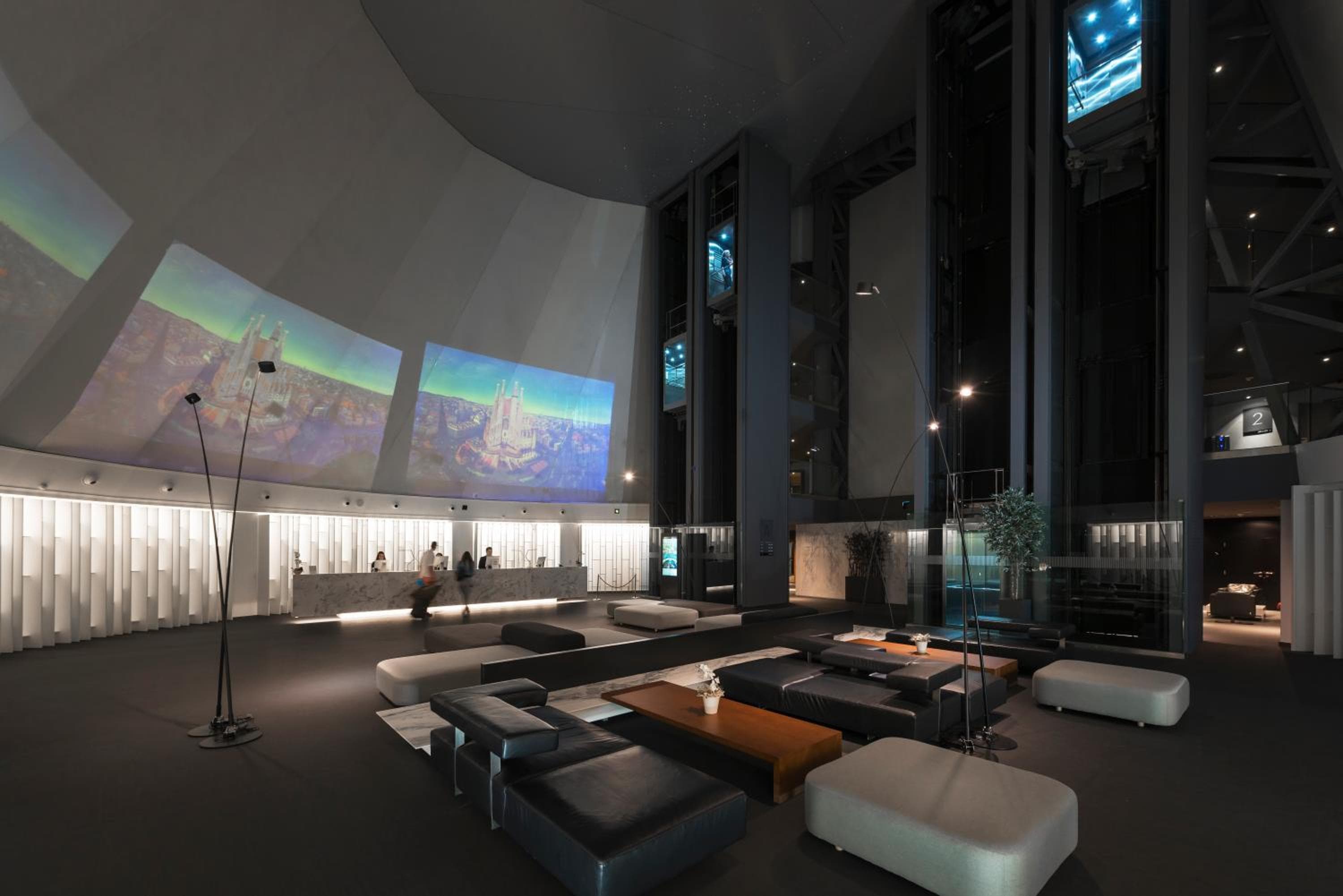 BAH Barcelona Airport Hotel — 6