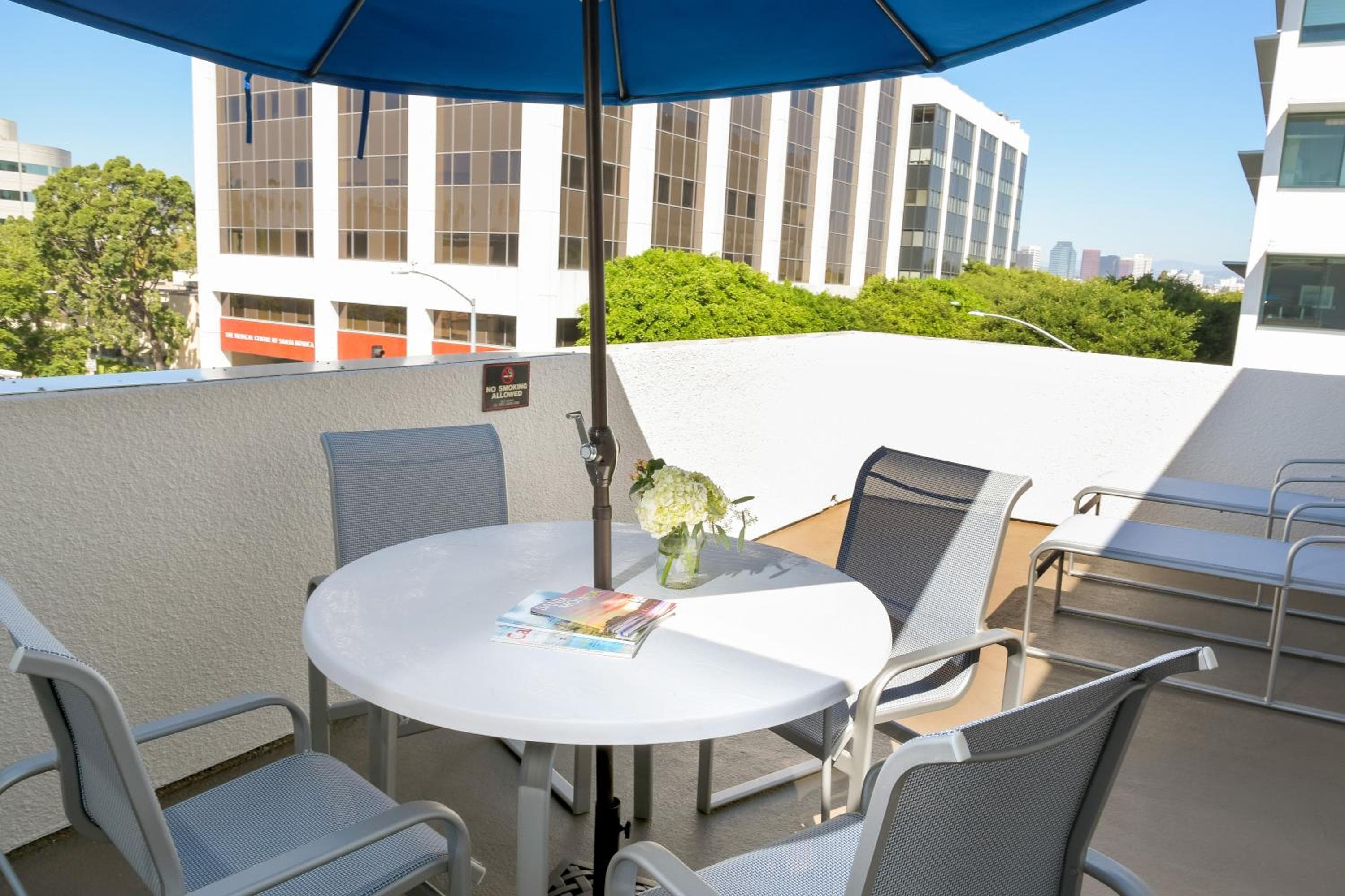 Gateway Hotel Santa Monica — 22