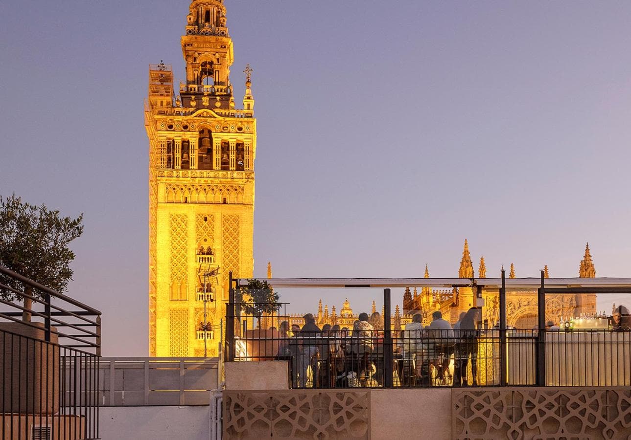 EME Catedral Mercer Hotel — 12
