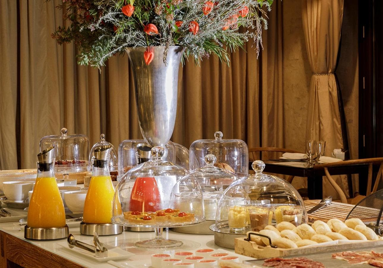 EME Catedral Mercer Hotel — 9