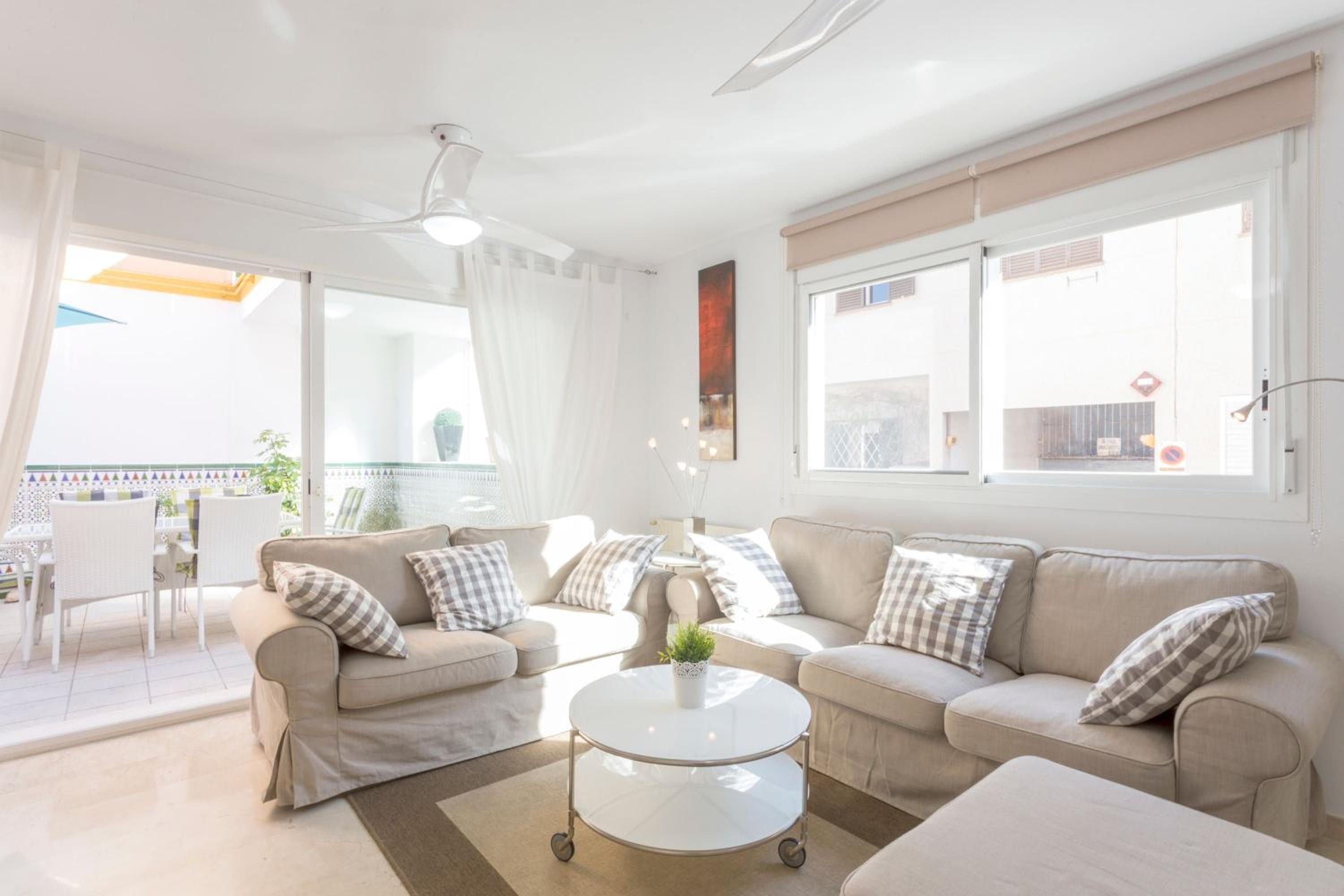 Villa José, Family House — 25