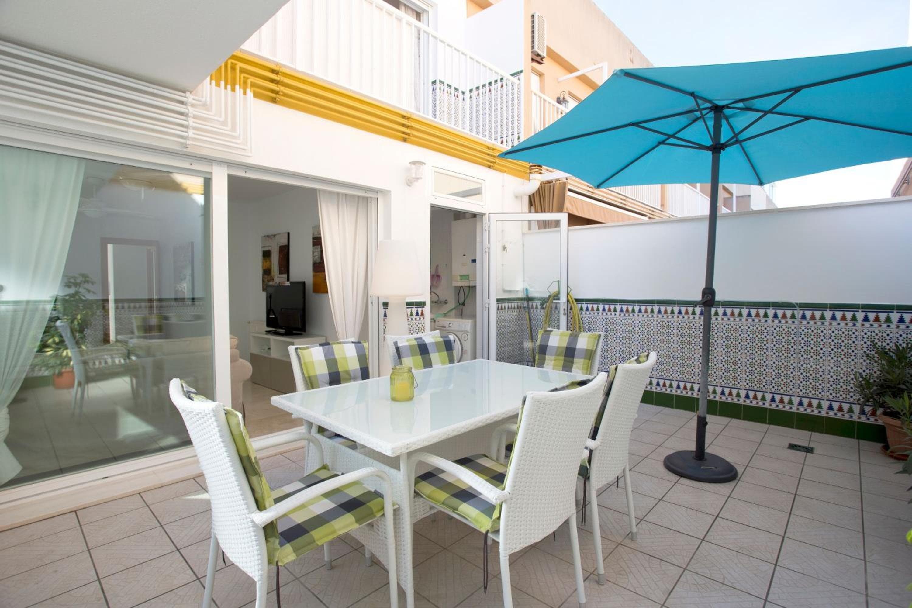 Villa José, Family House — 4