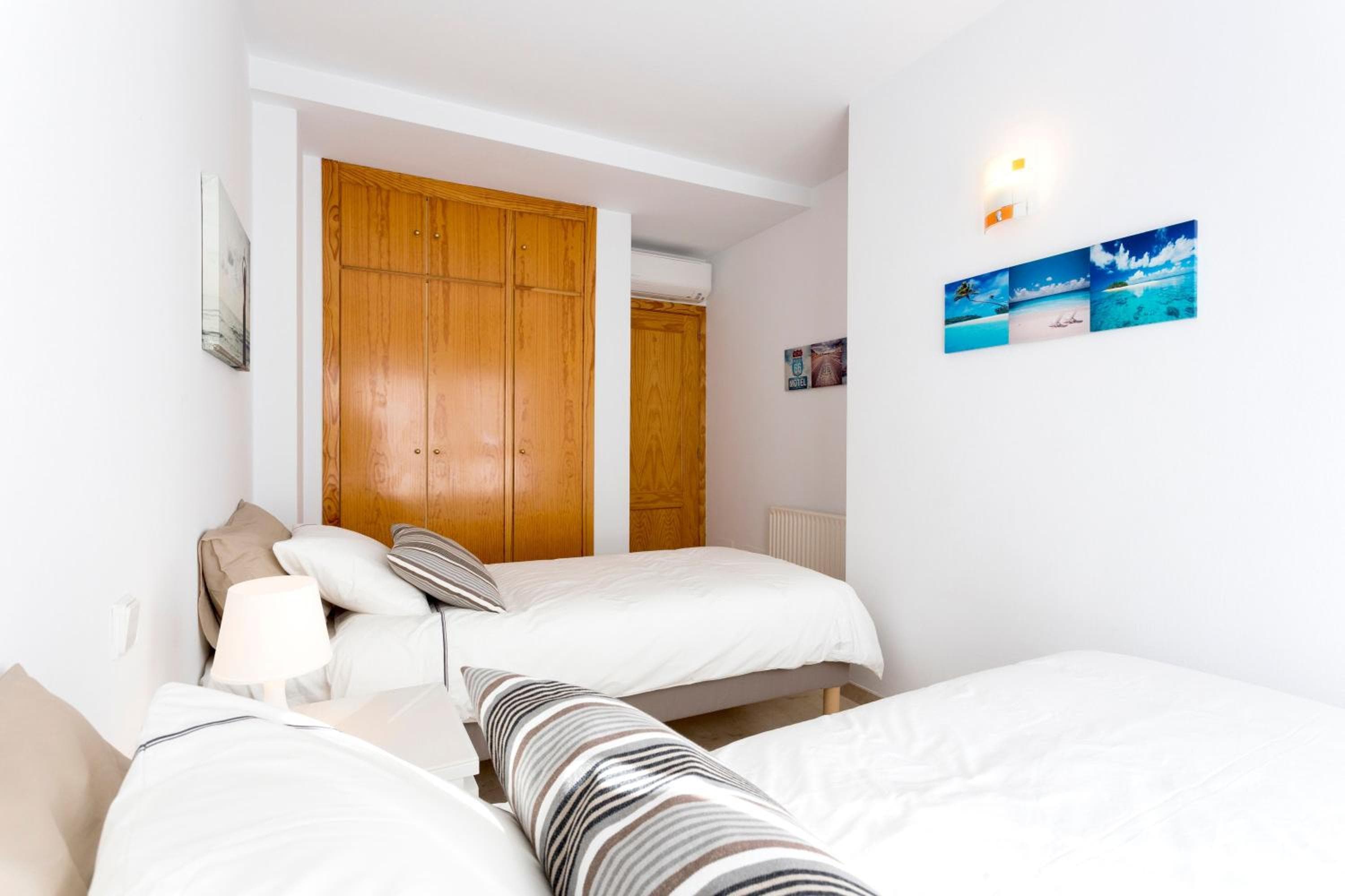 Villa José, Family House — 28