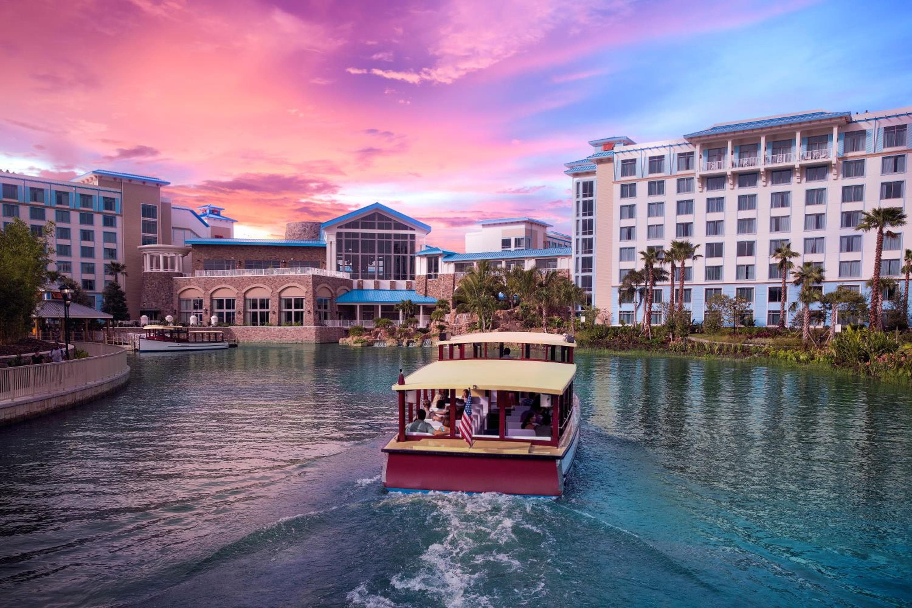 Universal's Loews Sapphire Falls Resort — 3