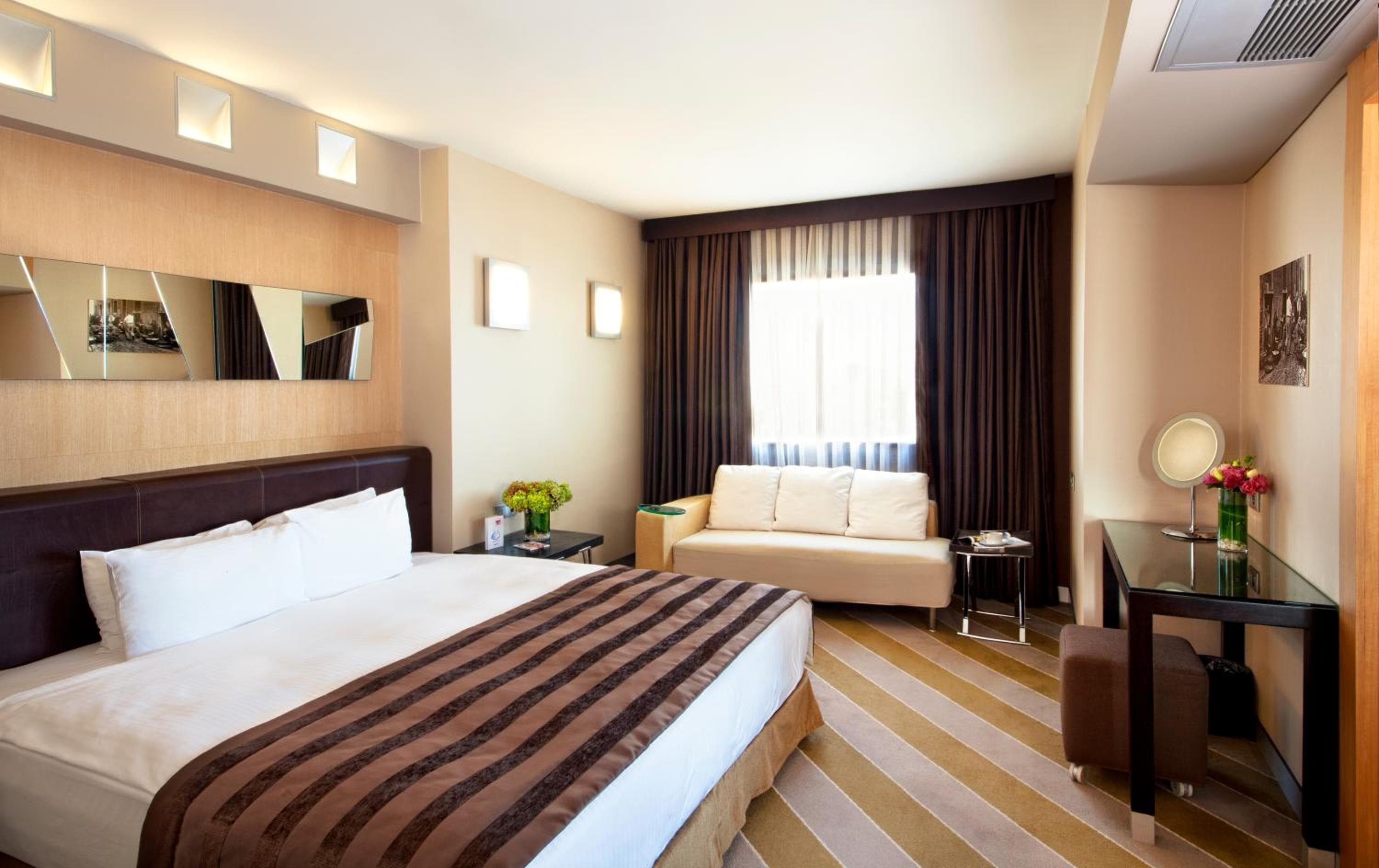 Hotel Taksim — 13