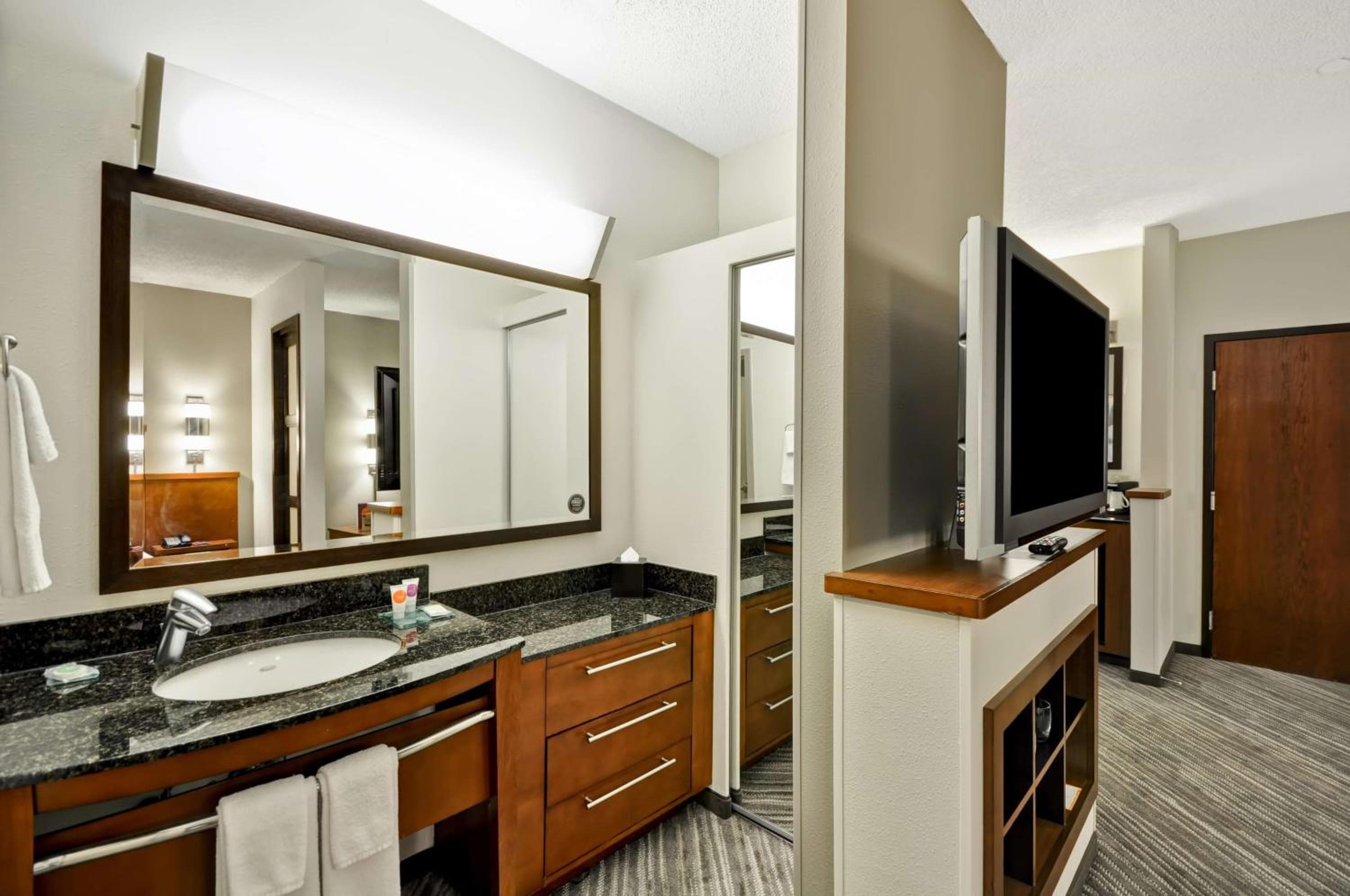 Hyatt Place Tampa Airport/Westshore — 15