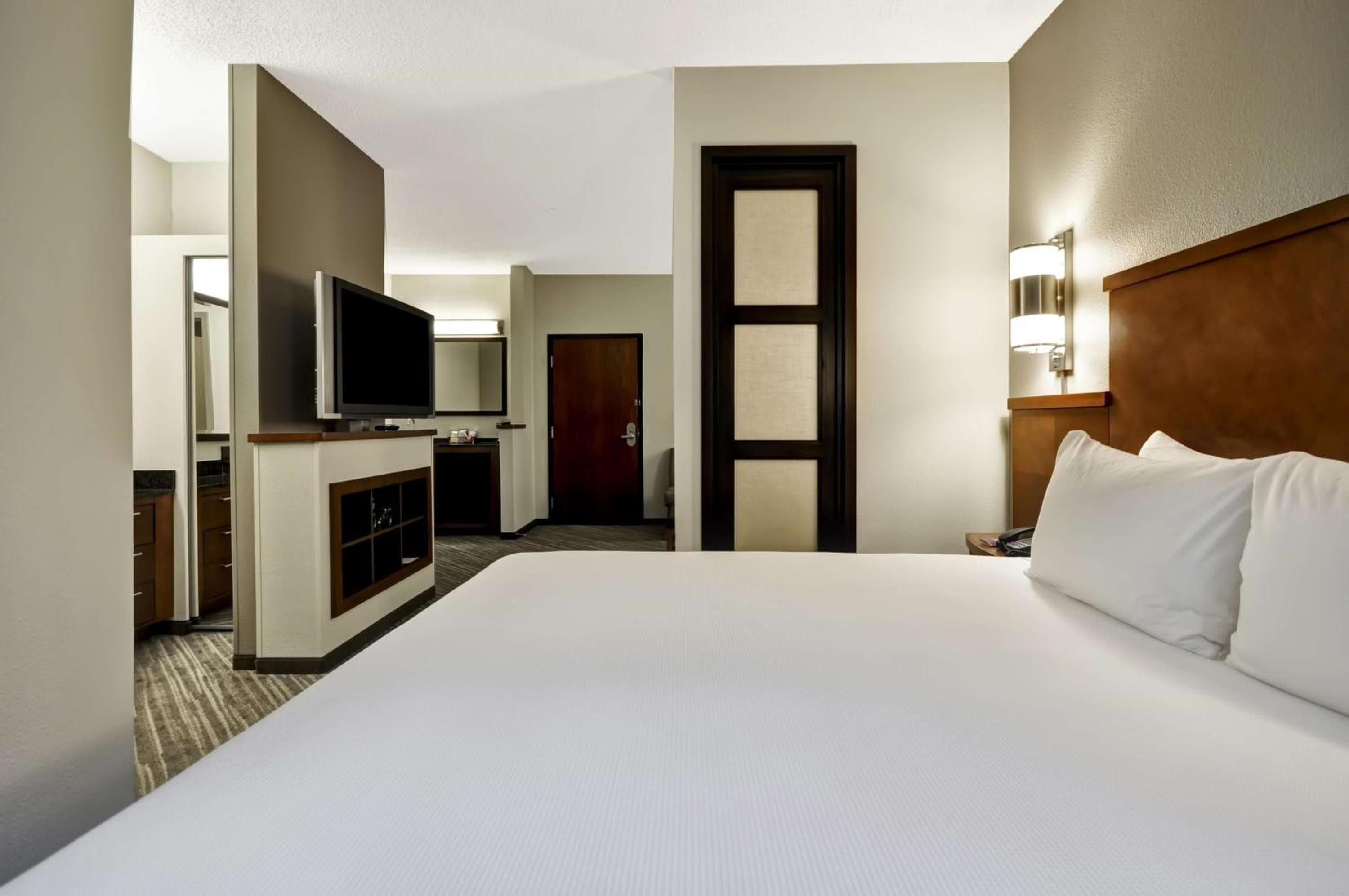 Hyatt Place Tampa Airport/Westshore — 27