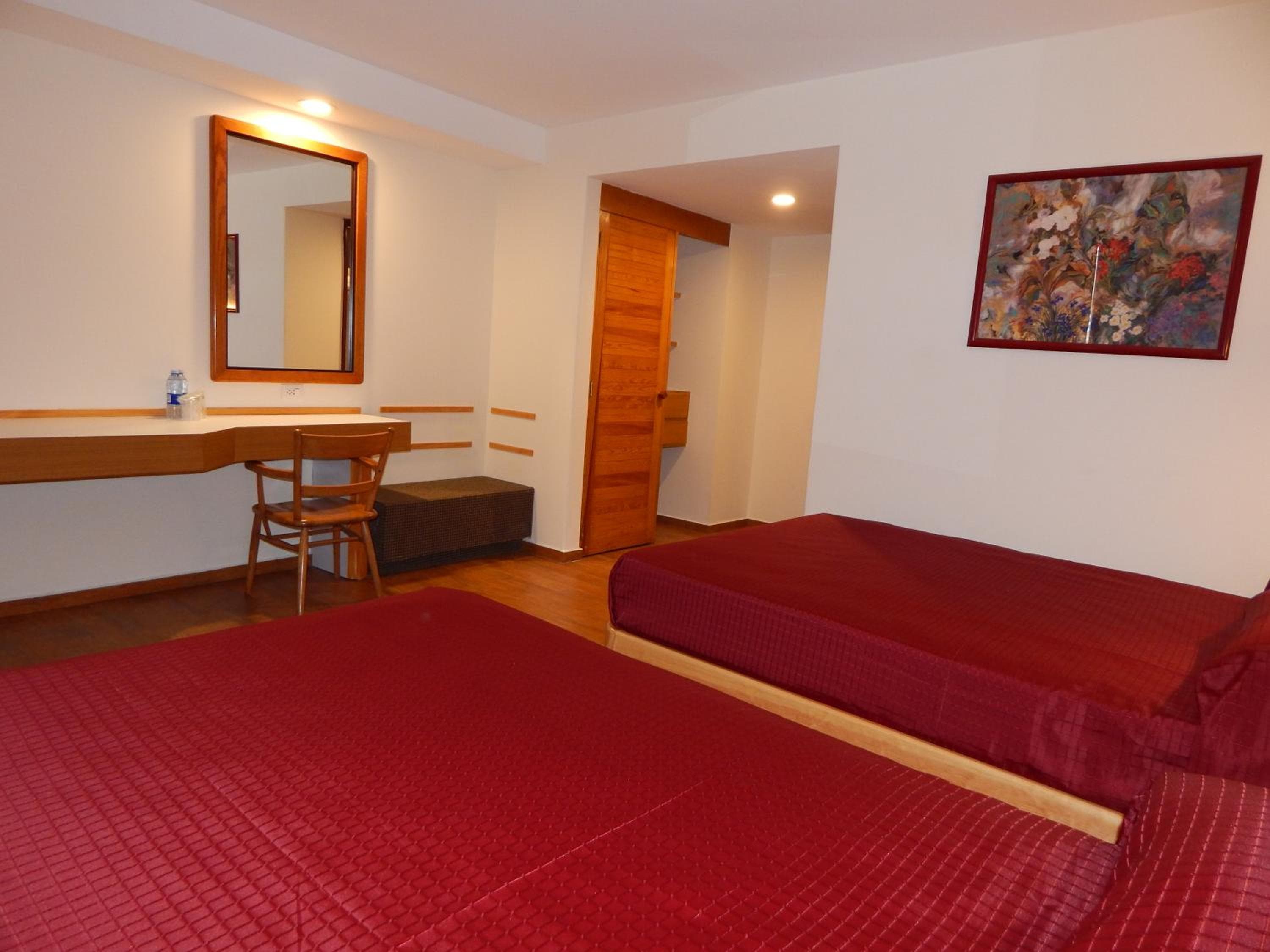 Hotel El Salvador — 8