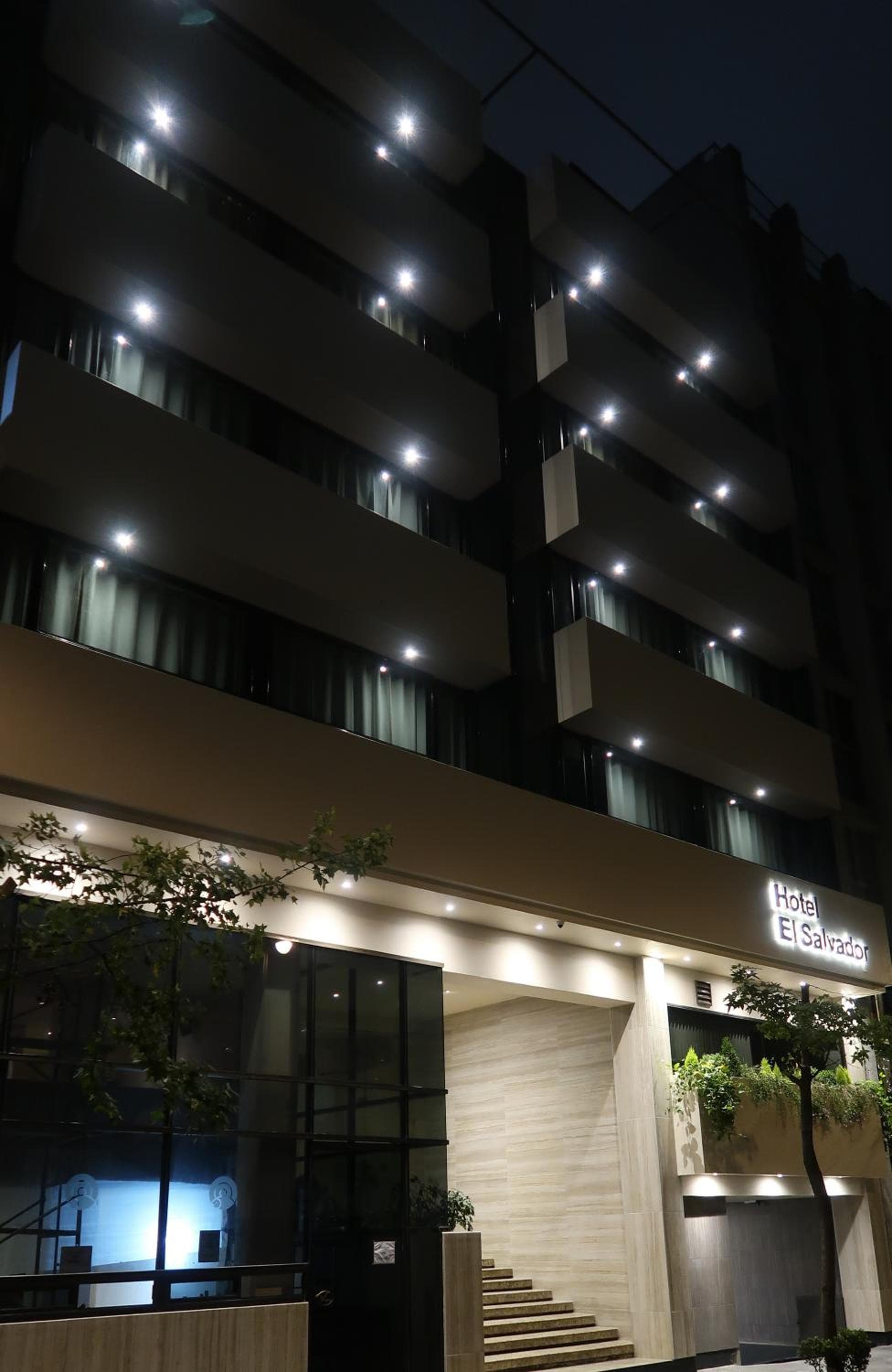Hotel El Salvador — 12