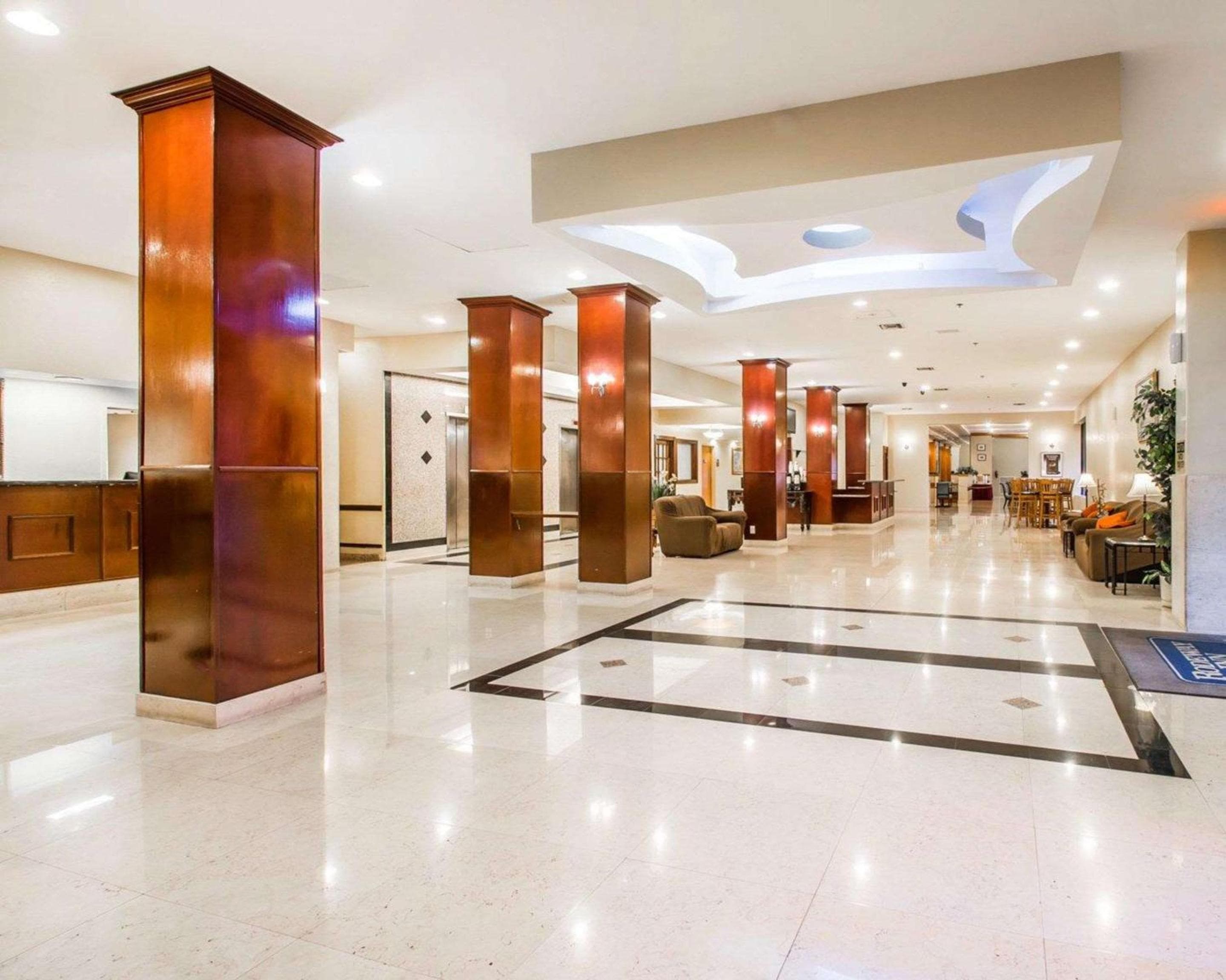 North Miami Beach Gardens Inn & Suites — 4