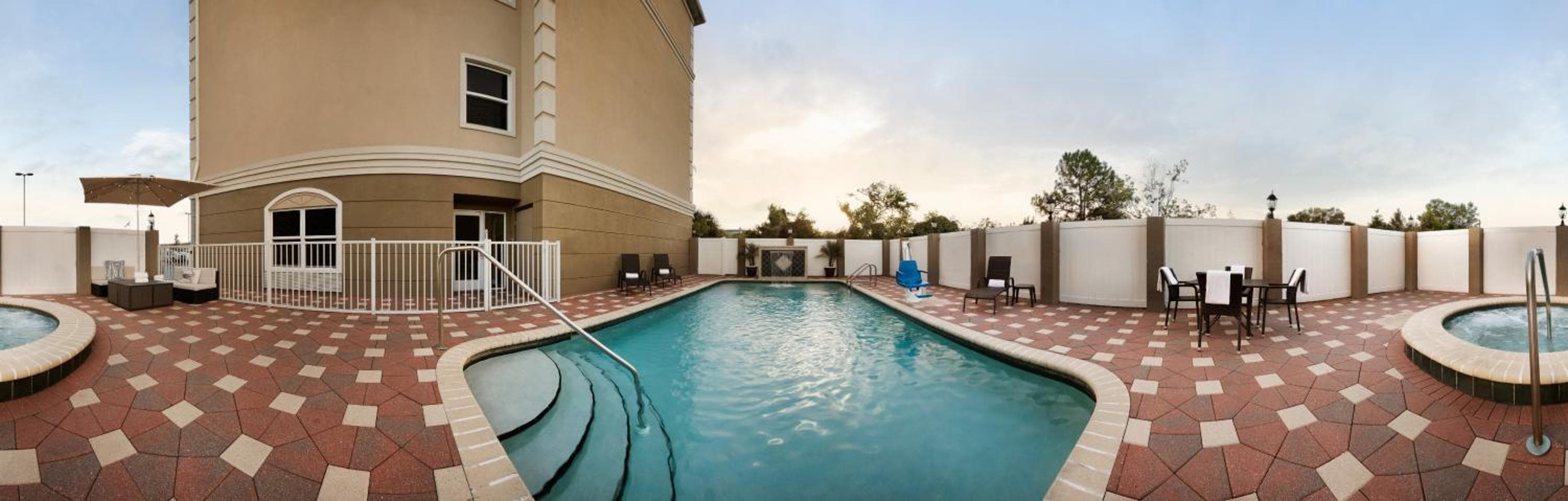 Country Inn & Suites by Radisson, Tampa Airport North, FL — 6
