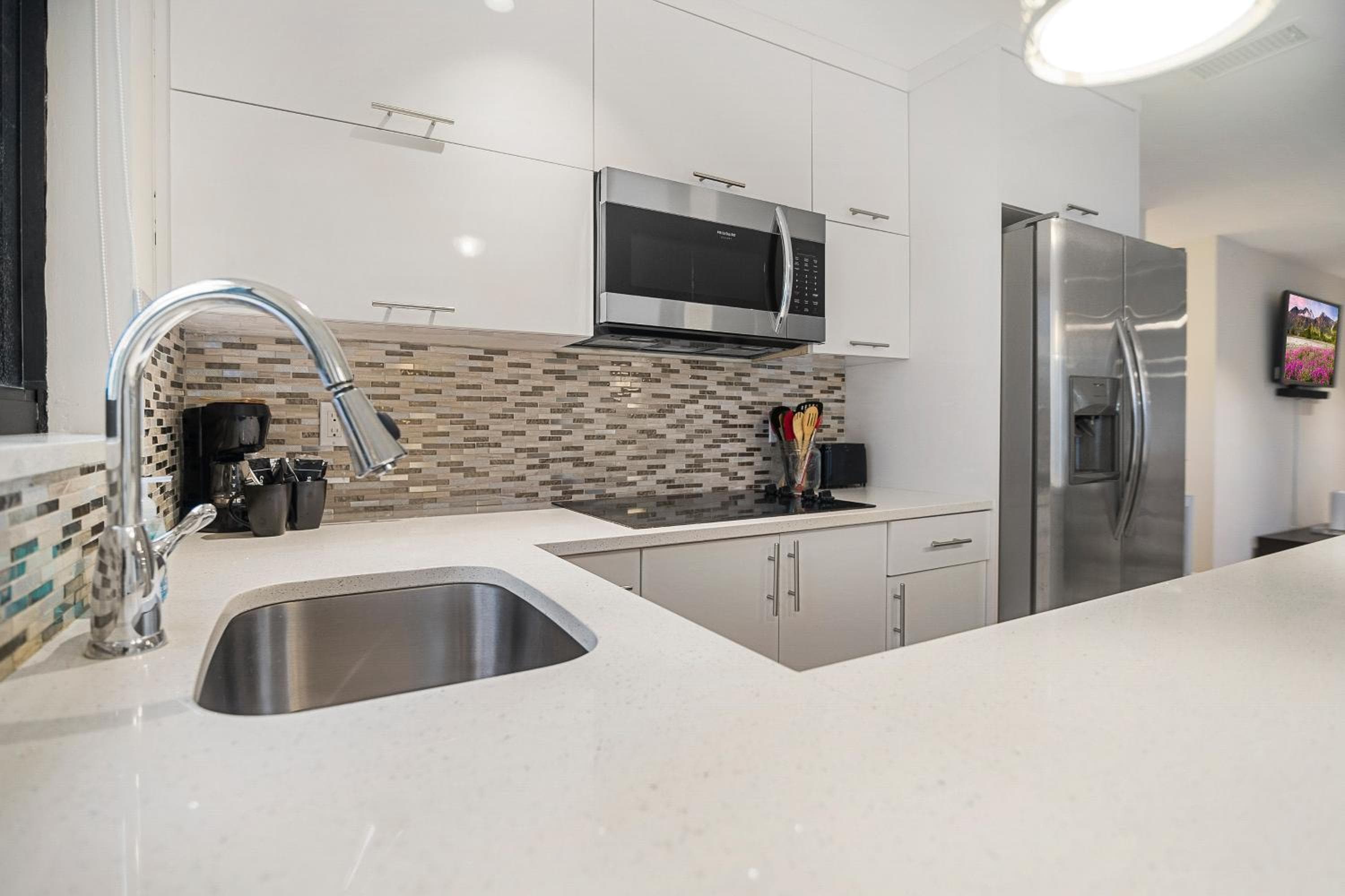 Alani Bay Condos — 21