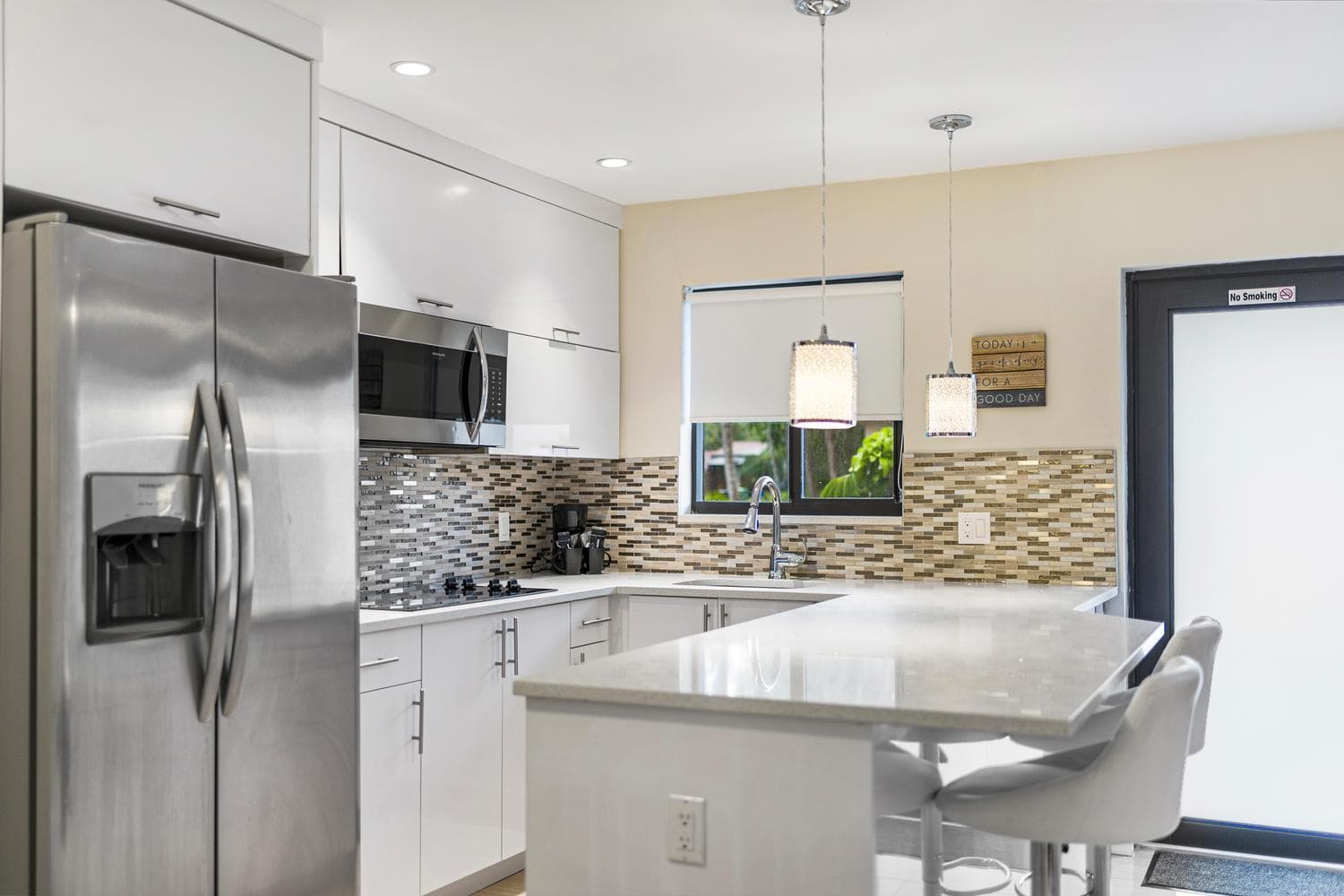 Alani Bay Condos — 2