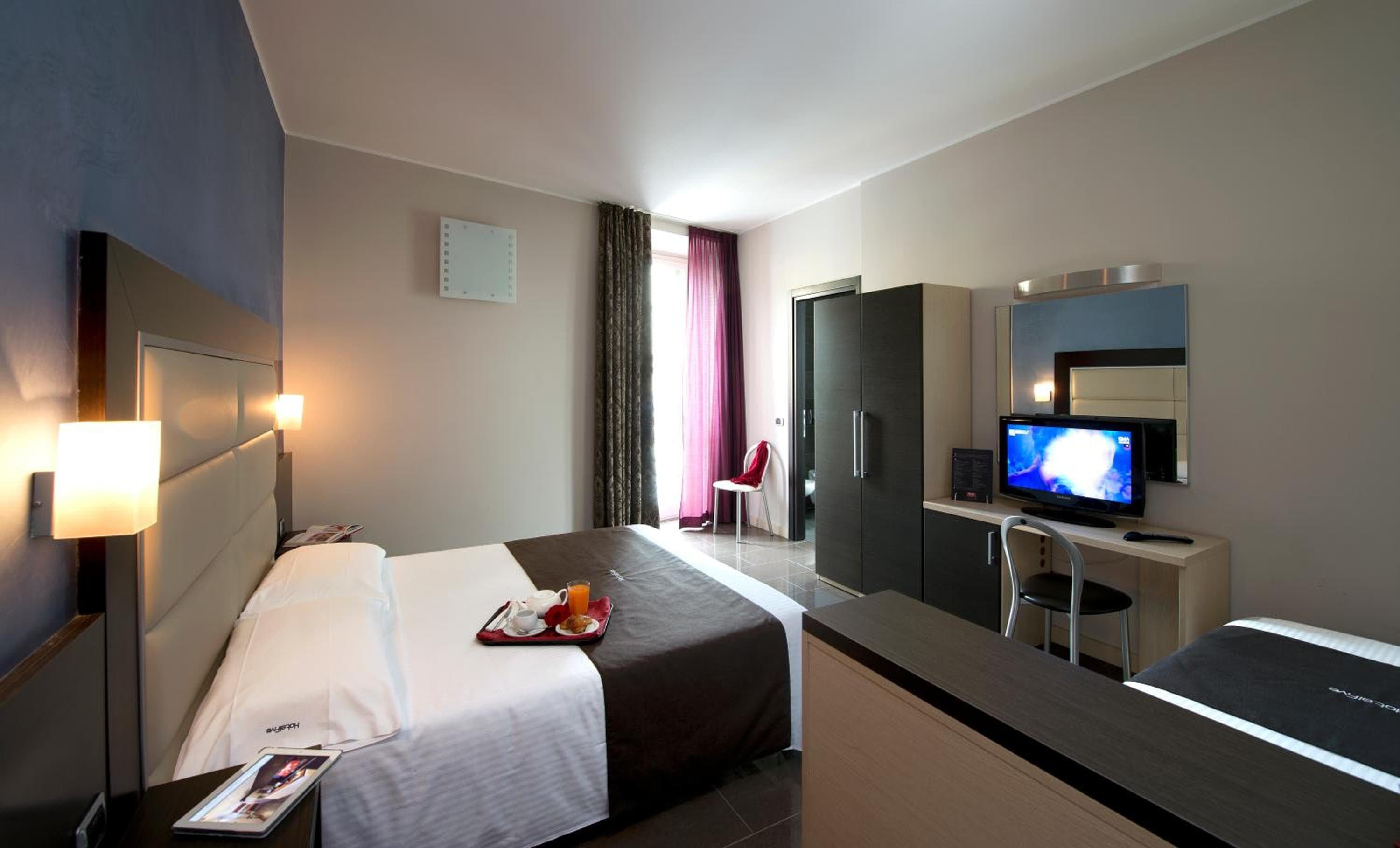 Hotel Five — 25