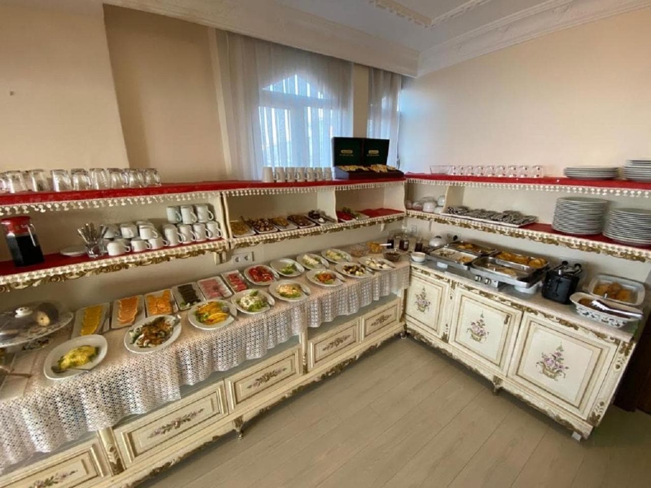 C'è l'Hotel Istanbul — 22