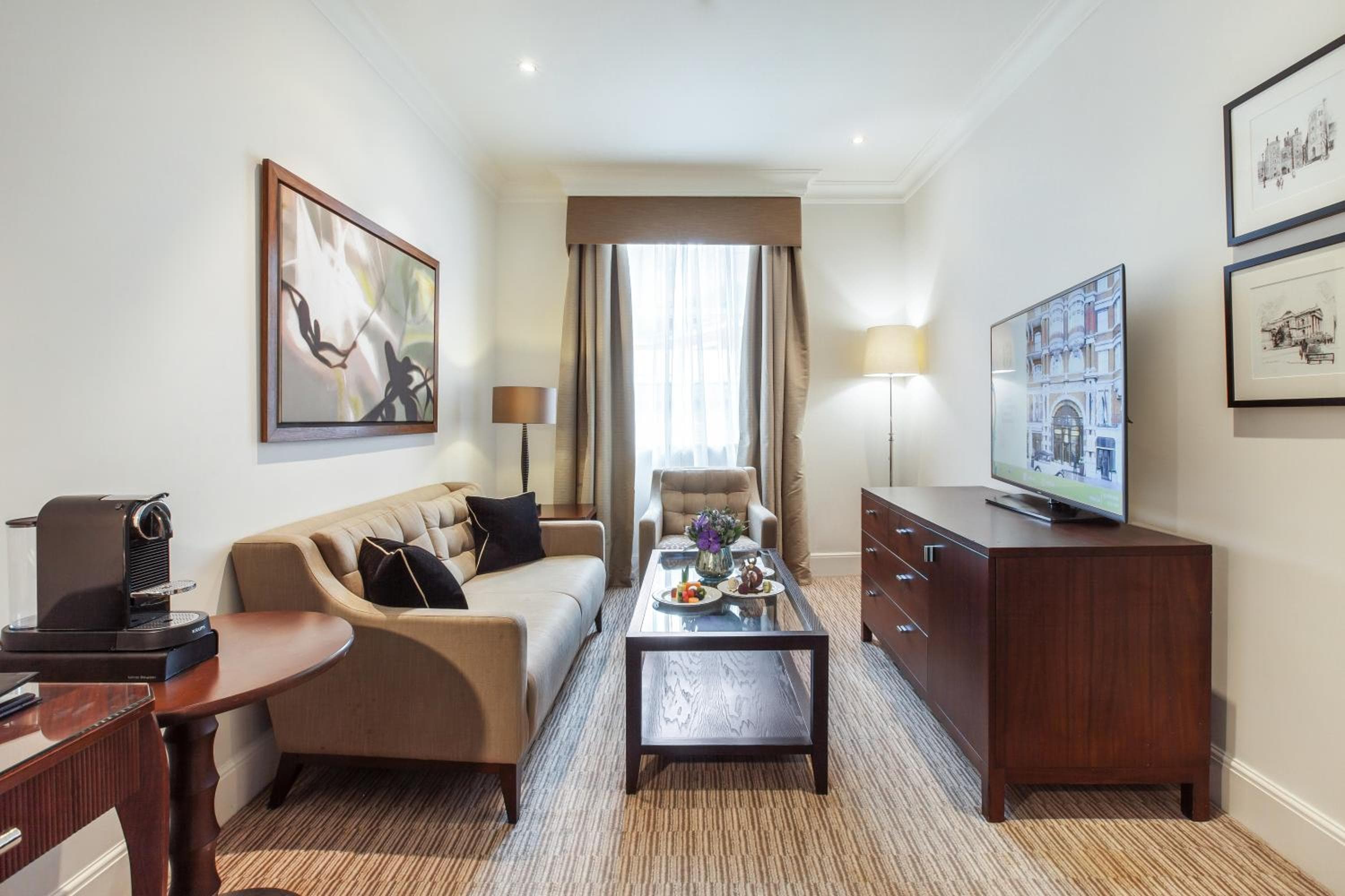 St. James' Court, A Taj Hotel, London — 26
