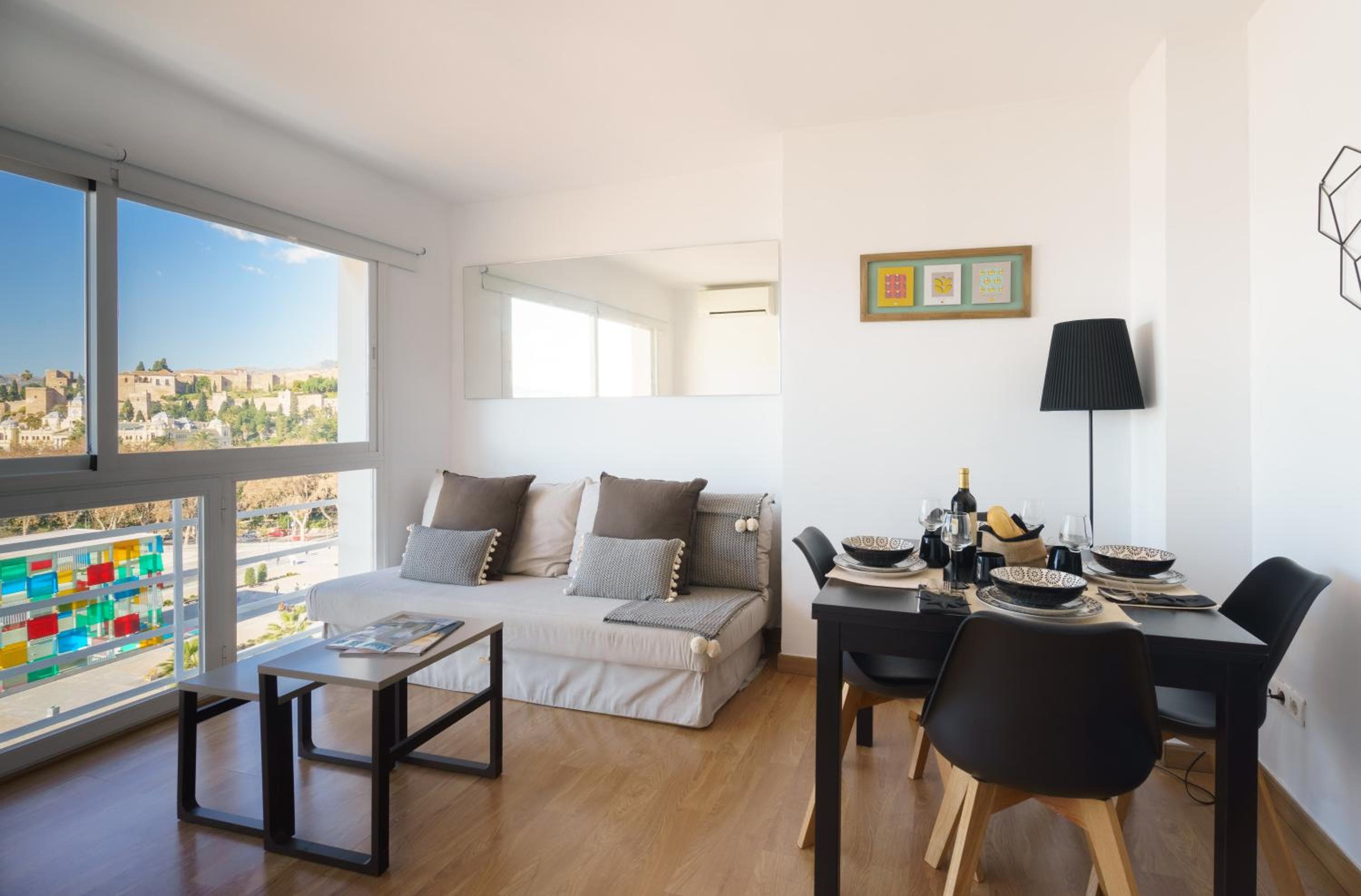 LU&CIA Orizzonte di Malaga — 15