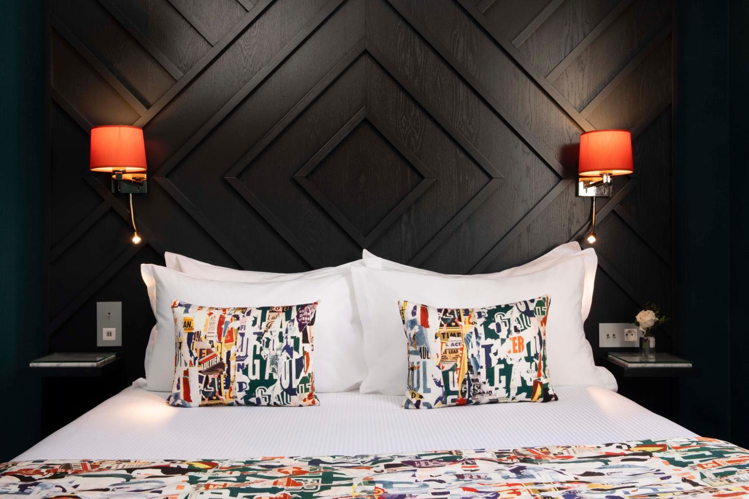 Hotel des Arts Montmartre — 30