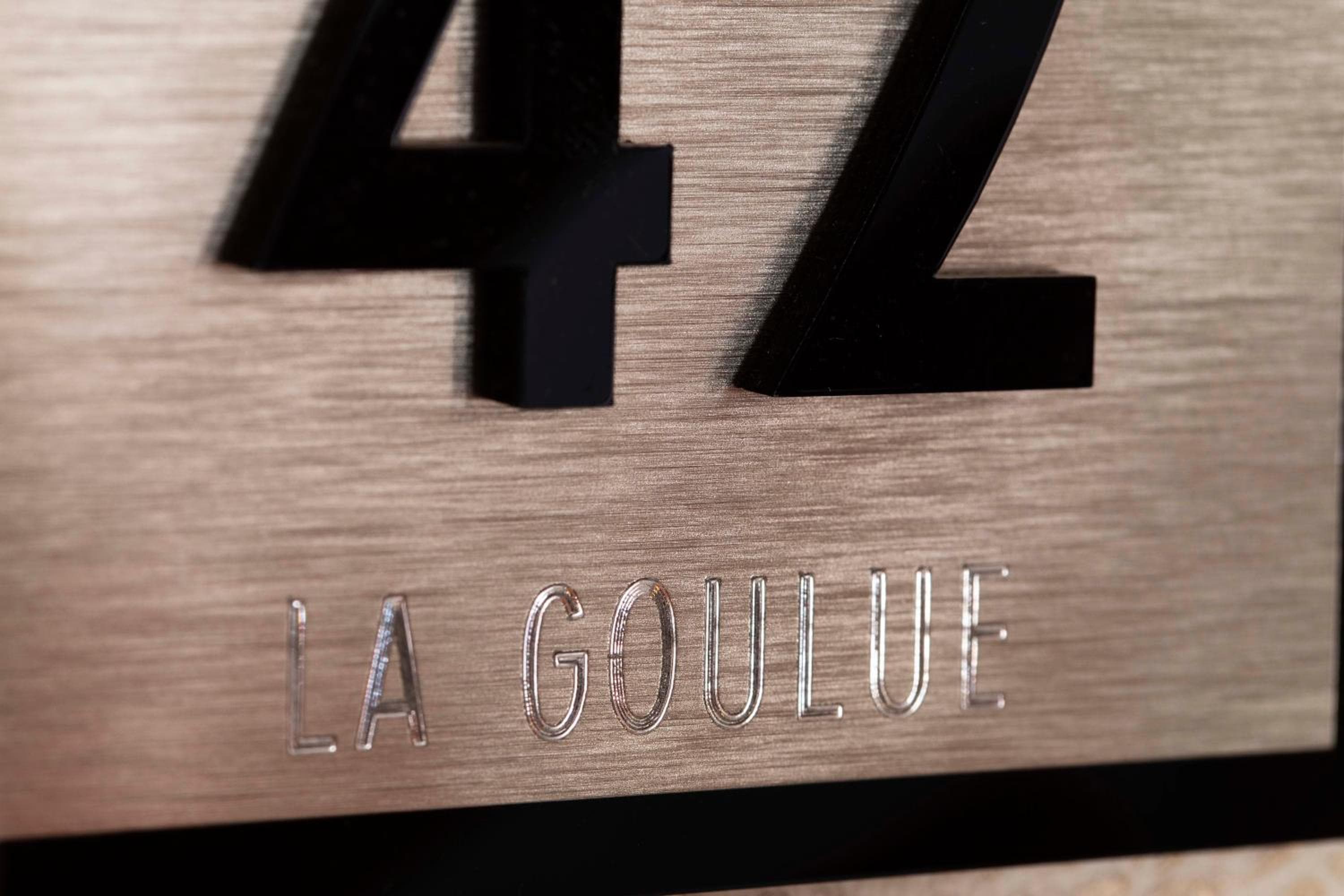 Hôtel des Arts Montmartre — 29