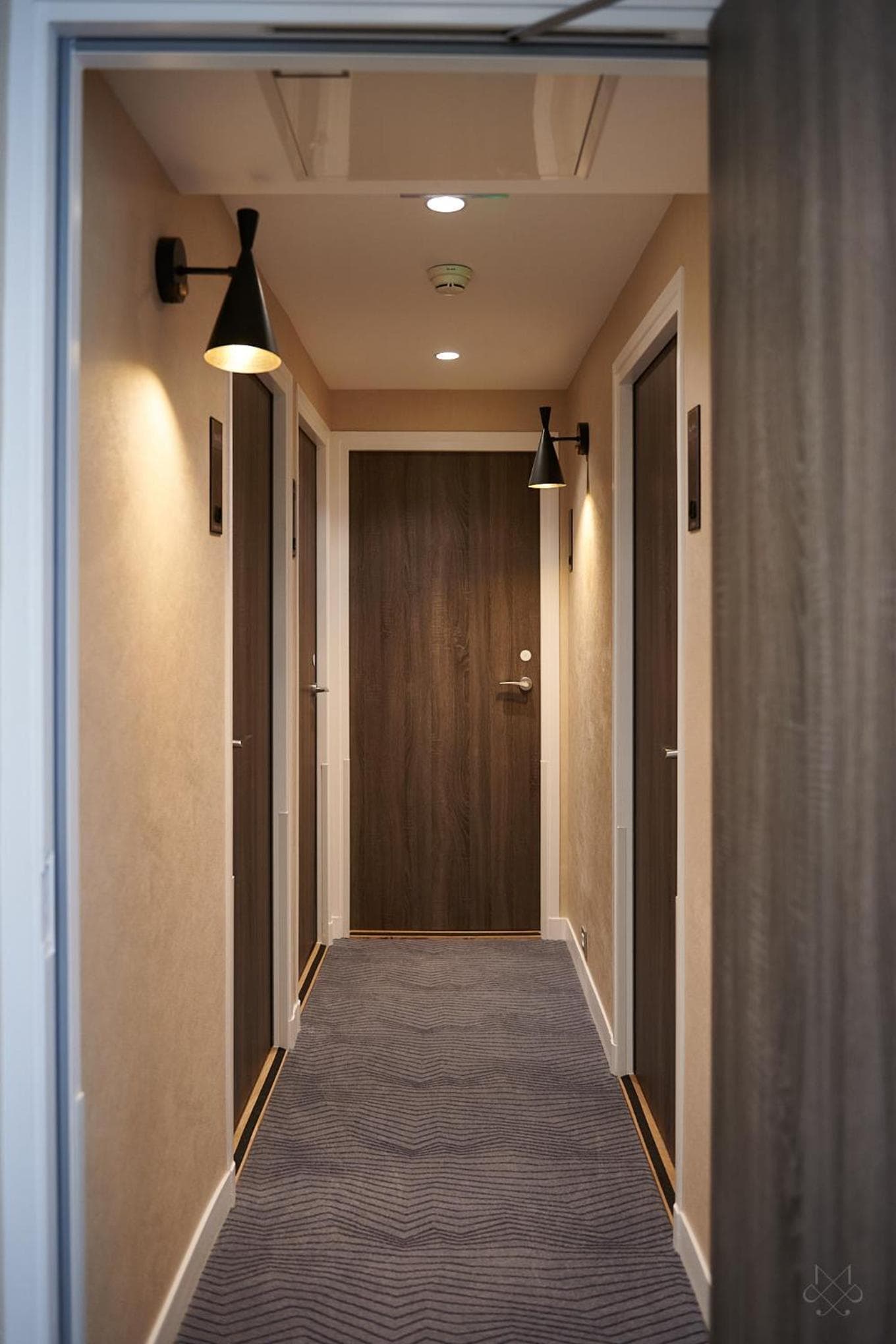Hôtel des Arts Montmartre — 24